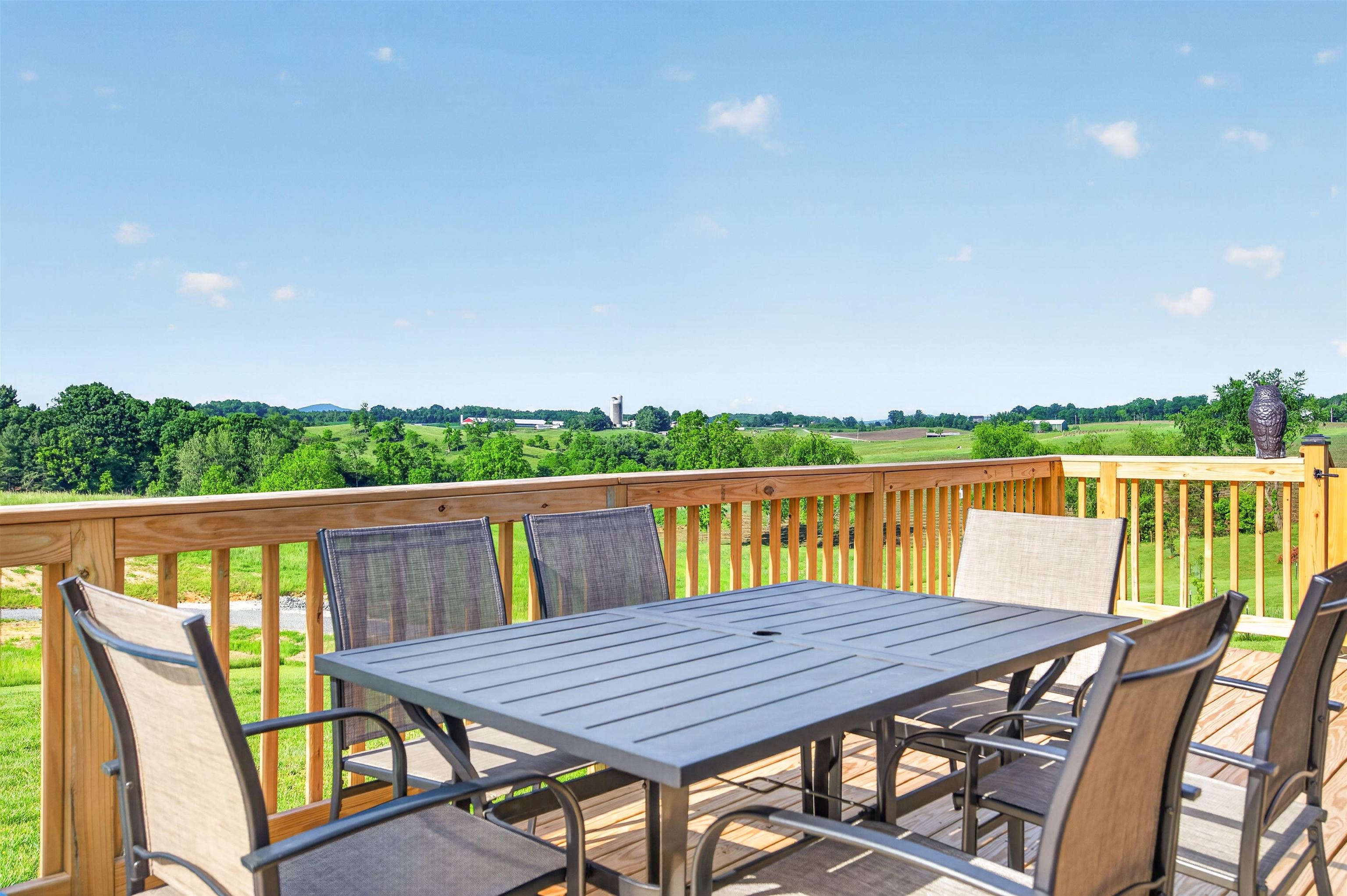 5372 Highland Road Dublin VA 24084