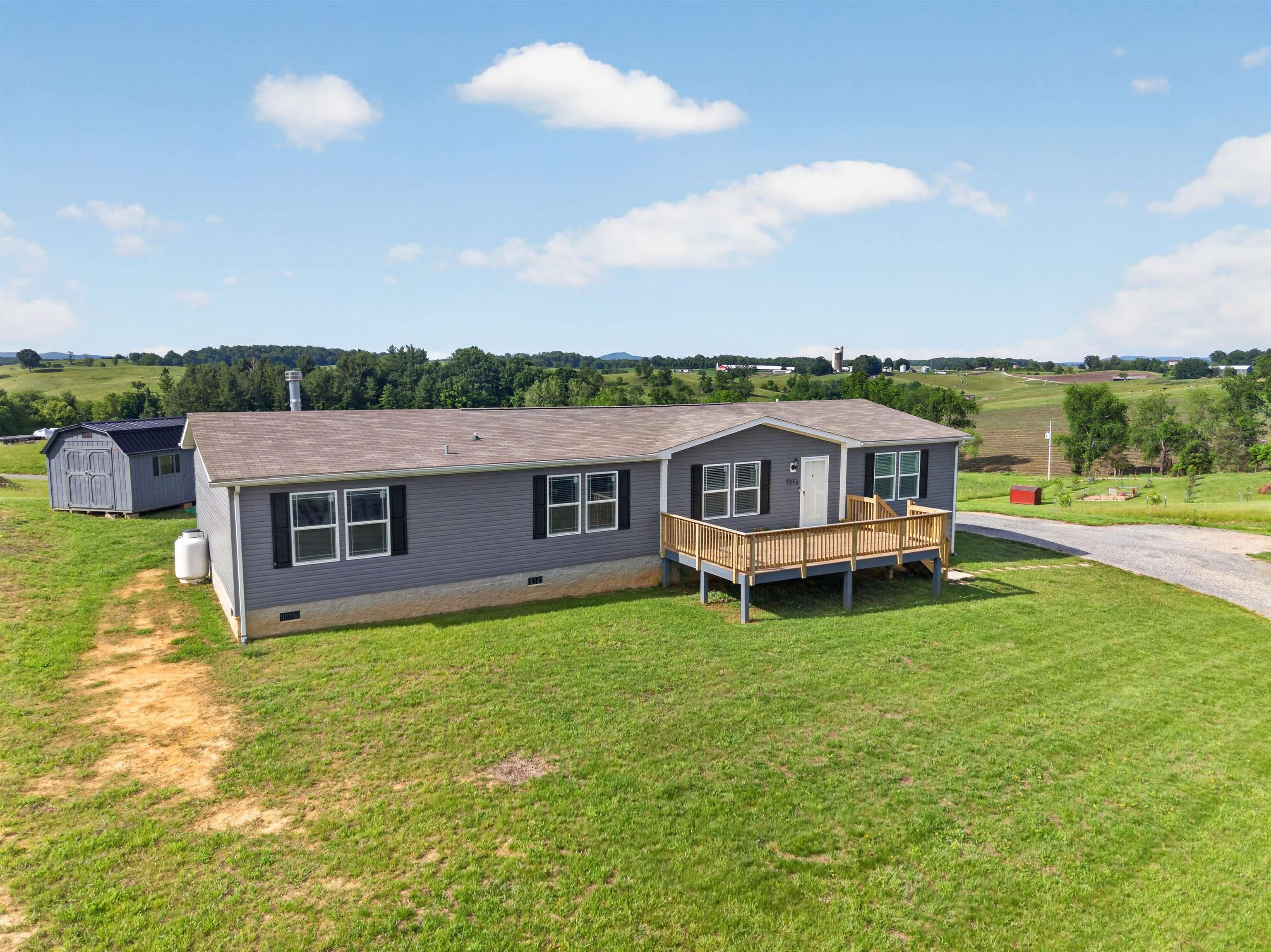 5372 Highland Road Dublin VA 24084