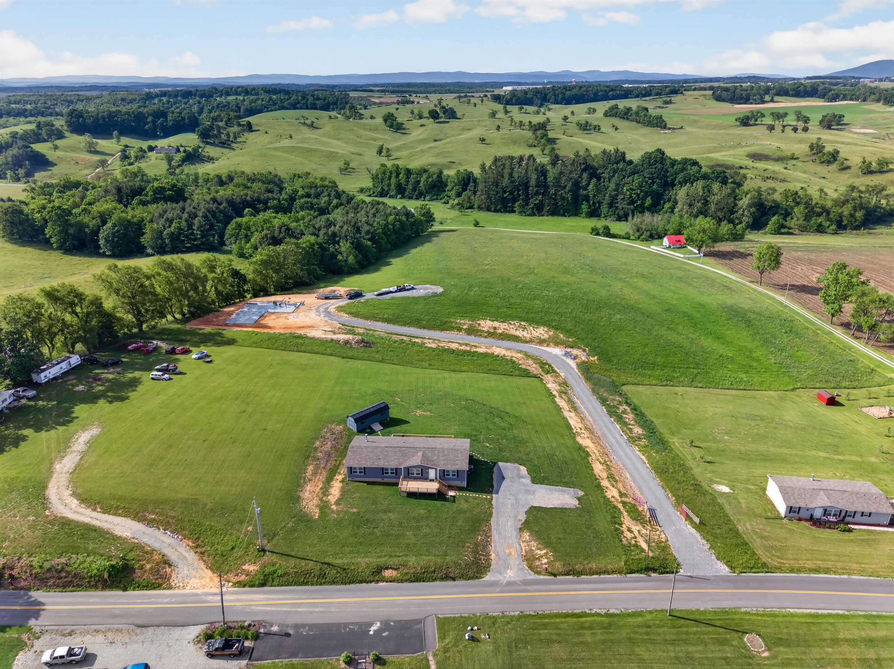 5372 Highland Road Dublin VA 24084