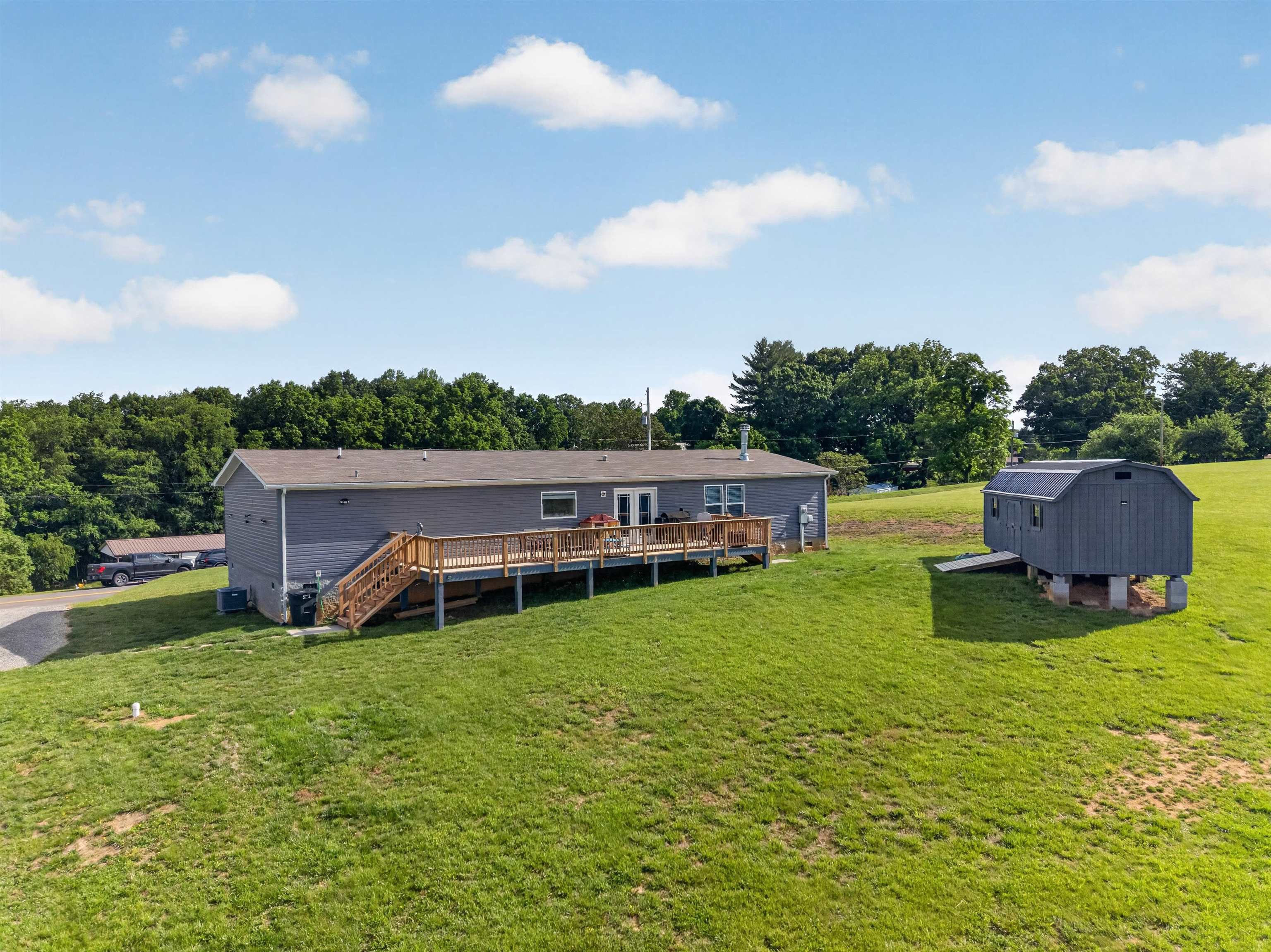 5372 Highland Road Dublin VA 24084
