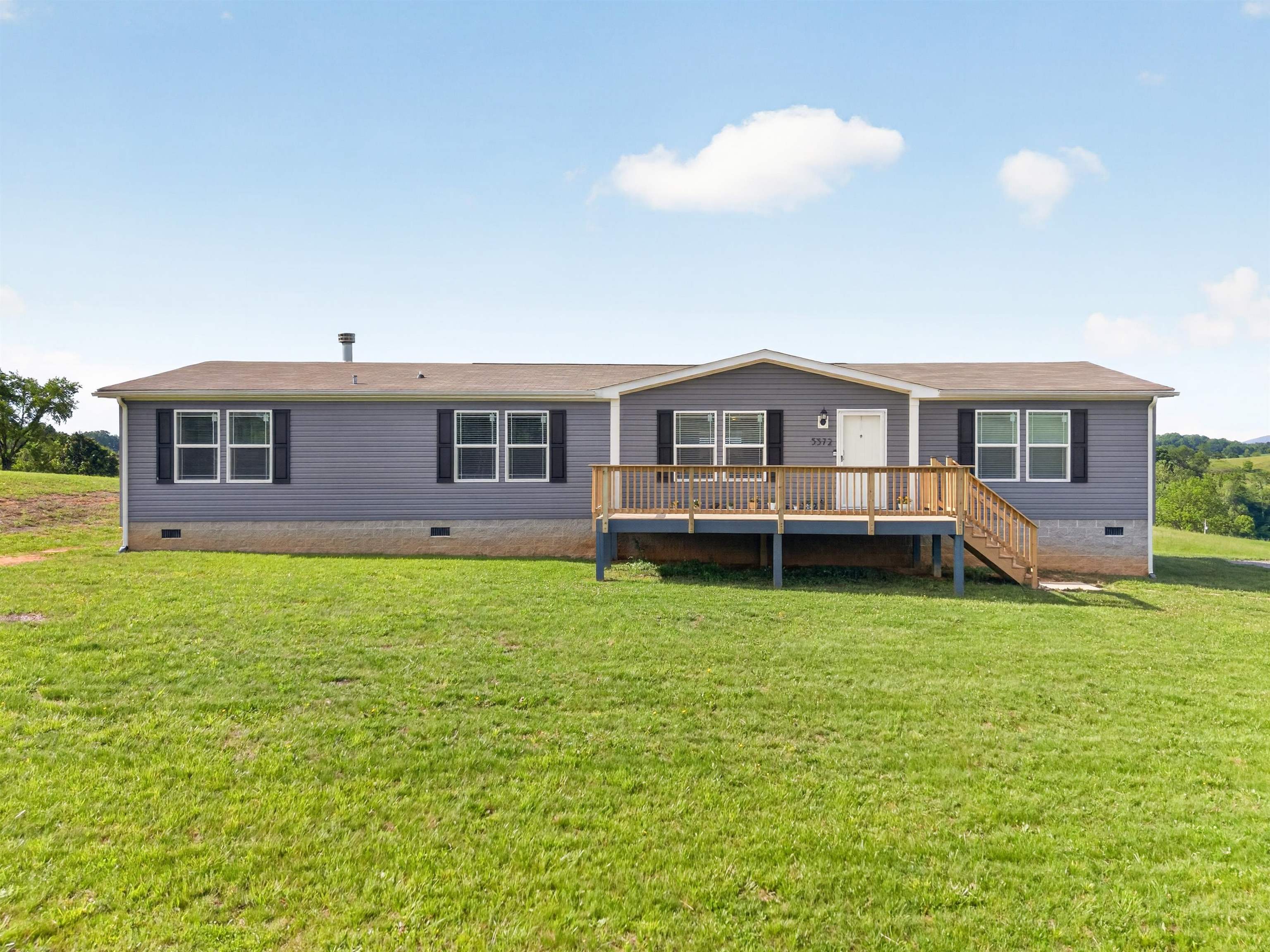 5372 Highland Road Dublin VA 24084