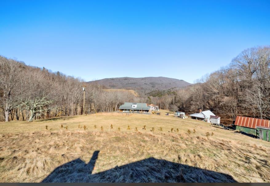 3110 Jamison Mountain Road Covington VA 24426