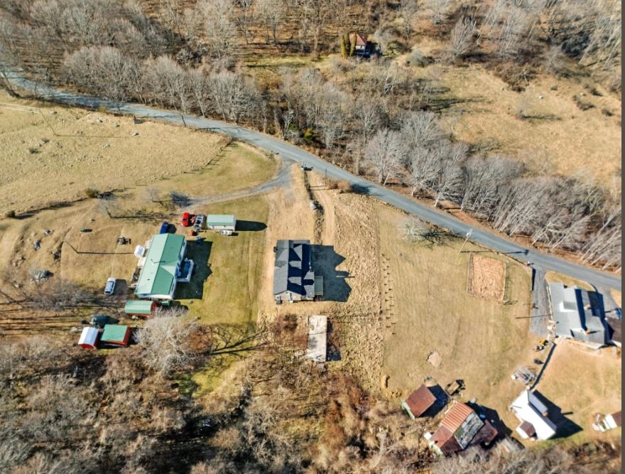 3110 Jamison Mountain Road Covington VA 24426