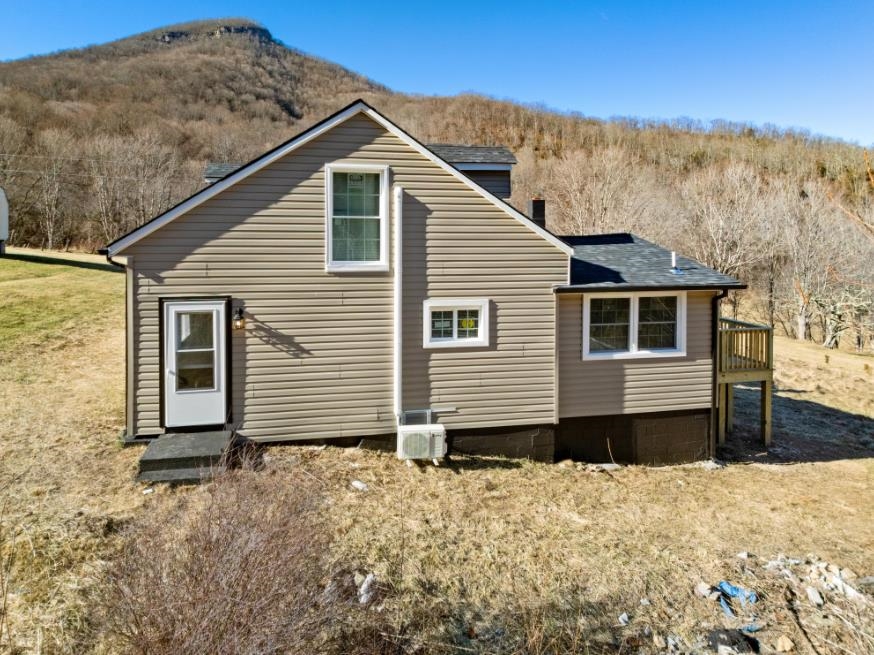 3110 Jamison Mountain Road Covington VA 24426