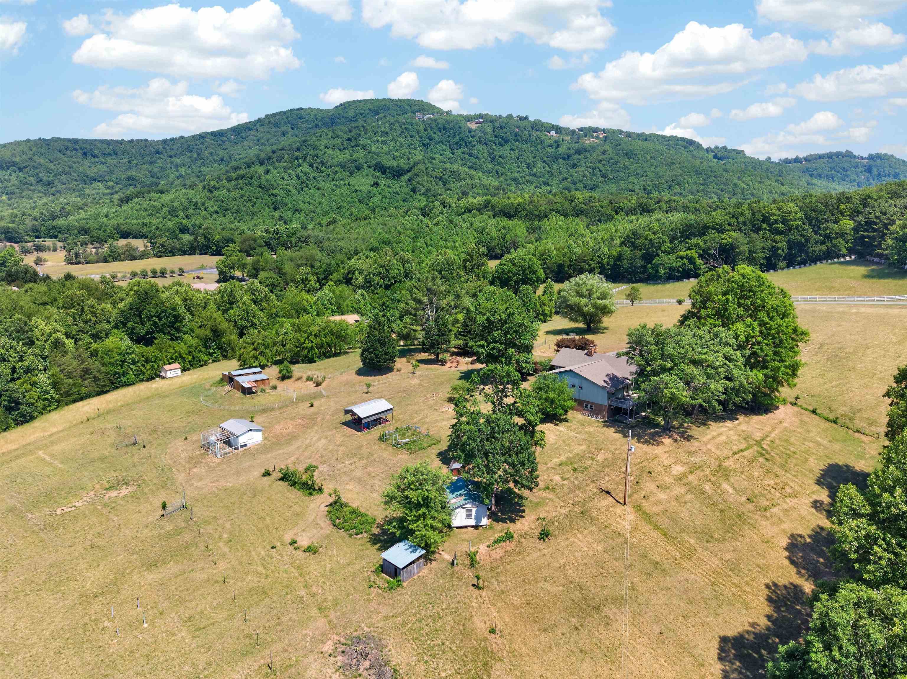 3807 Meadowbrook Road Cana VA 24317