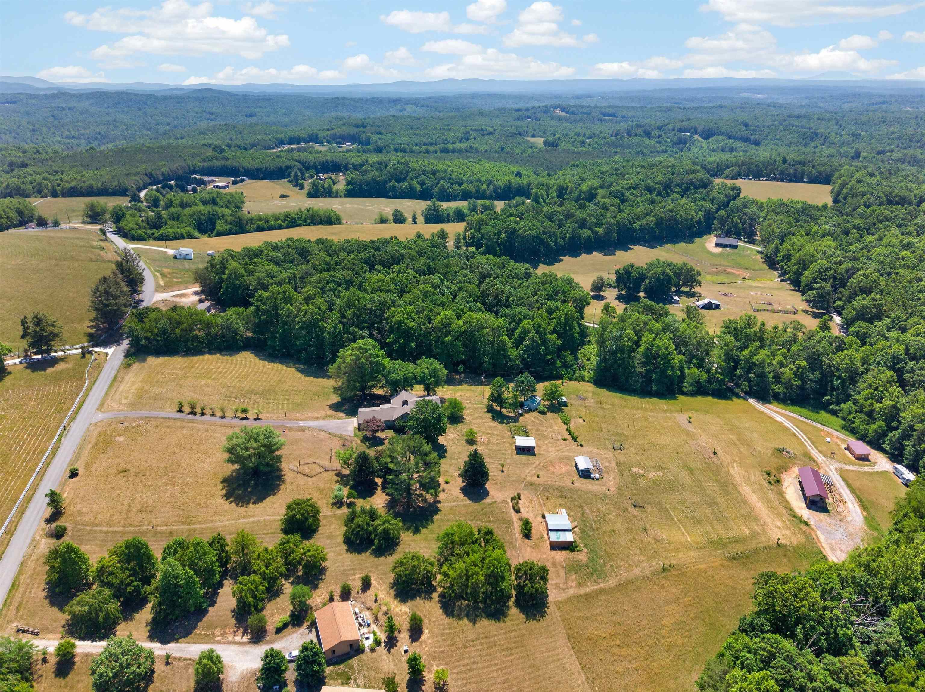 3807 Meadowbrook Road Cana VA 24317