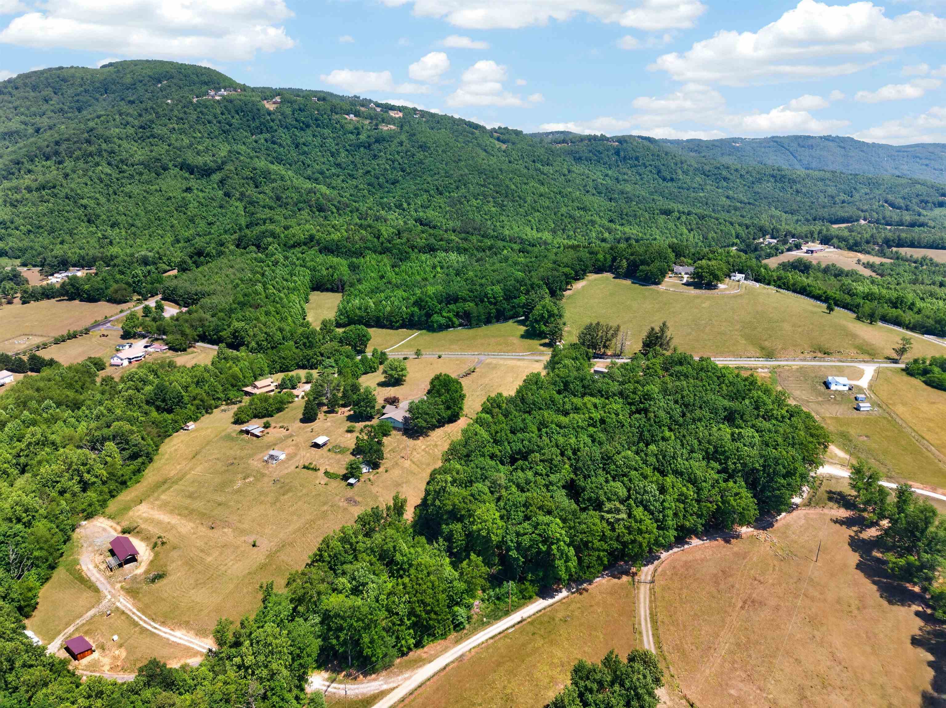 3807 Meadowbrook Road Cana VA 24317