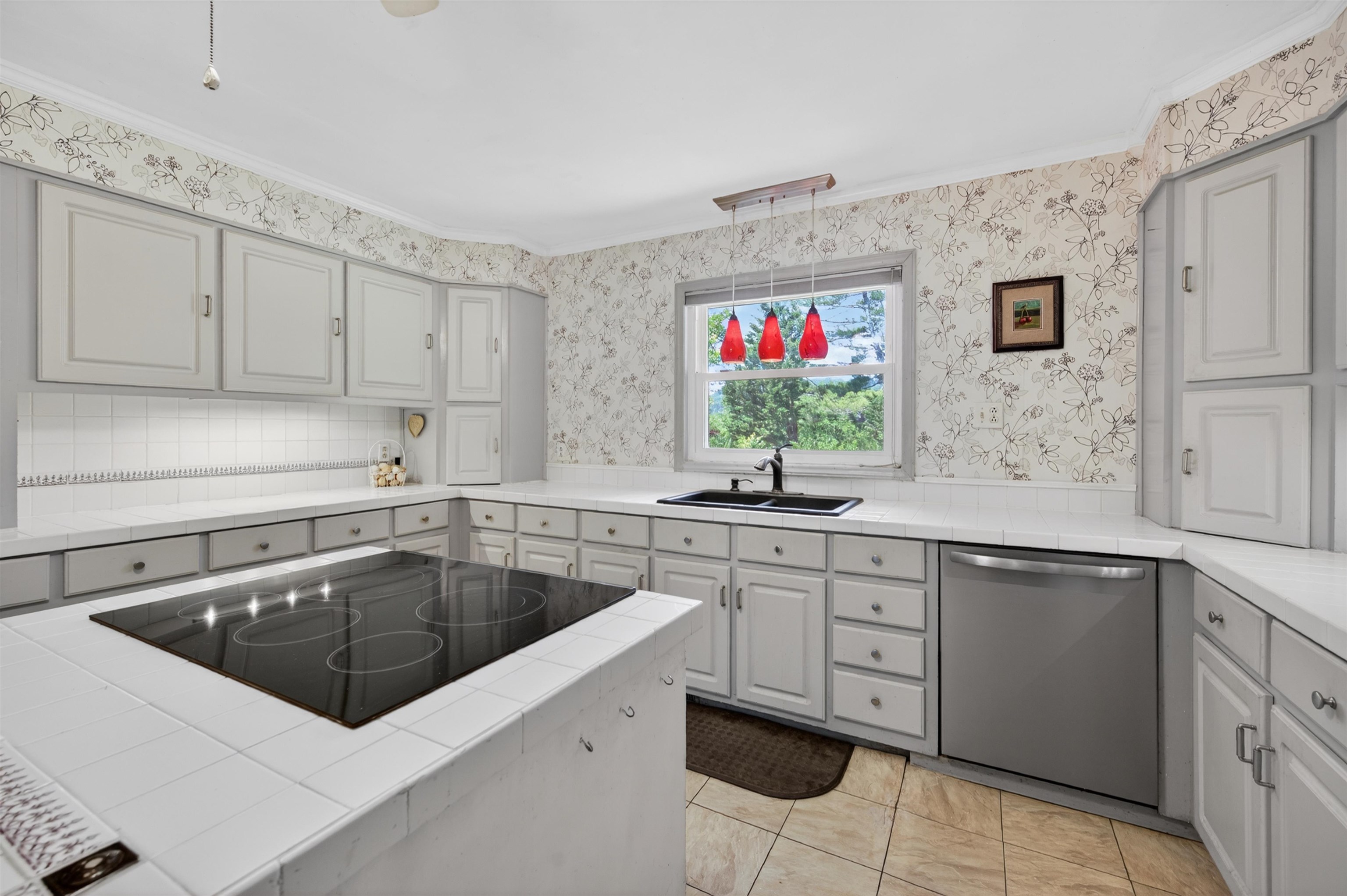 3807 Meadowbrook Road Cana VA 24317