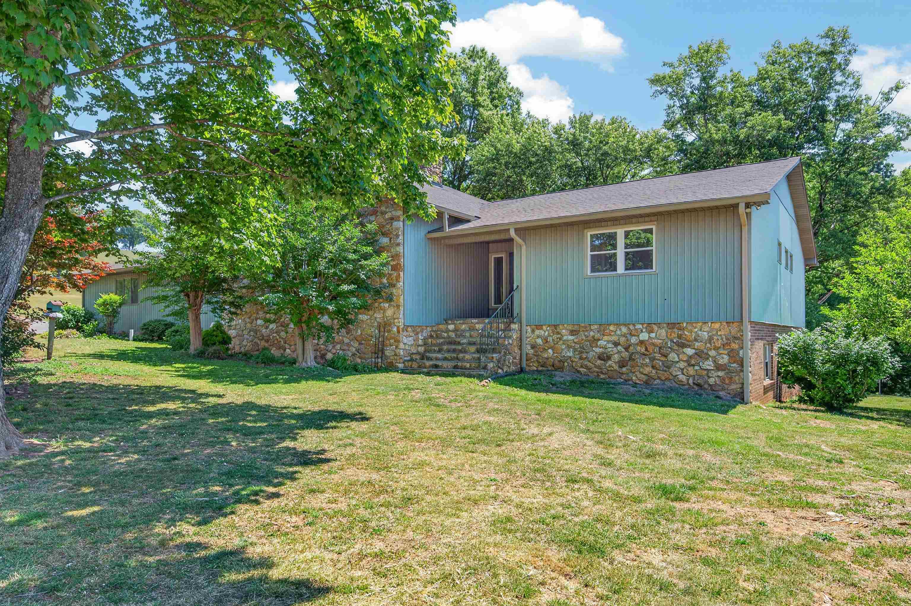 3807 Meadowbrook Road Cana VA 24317