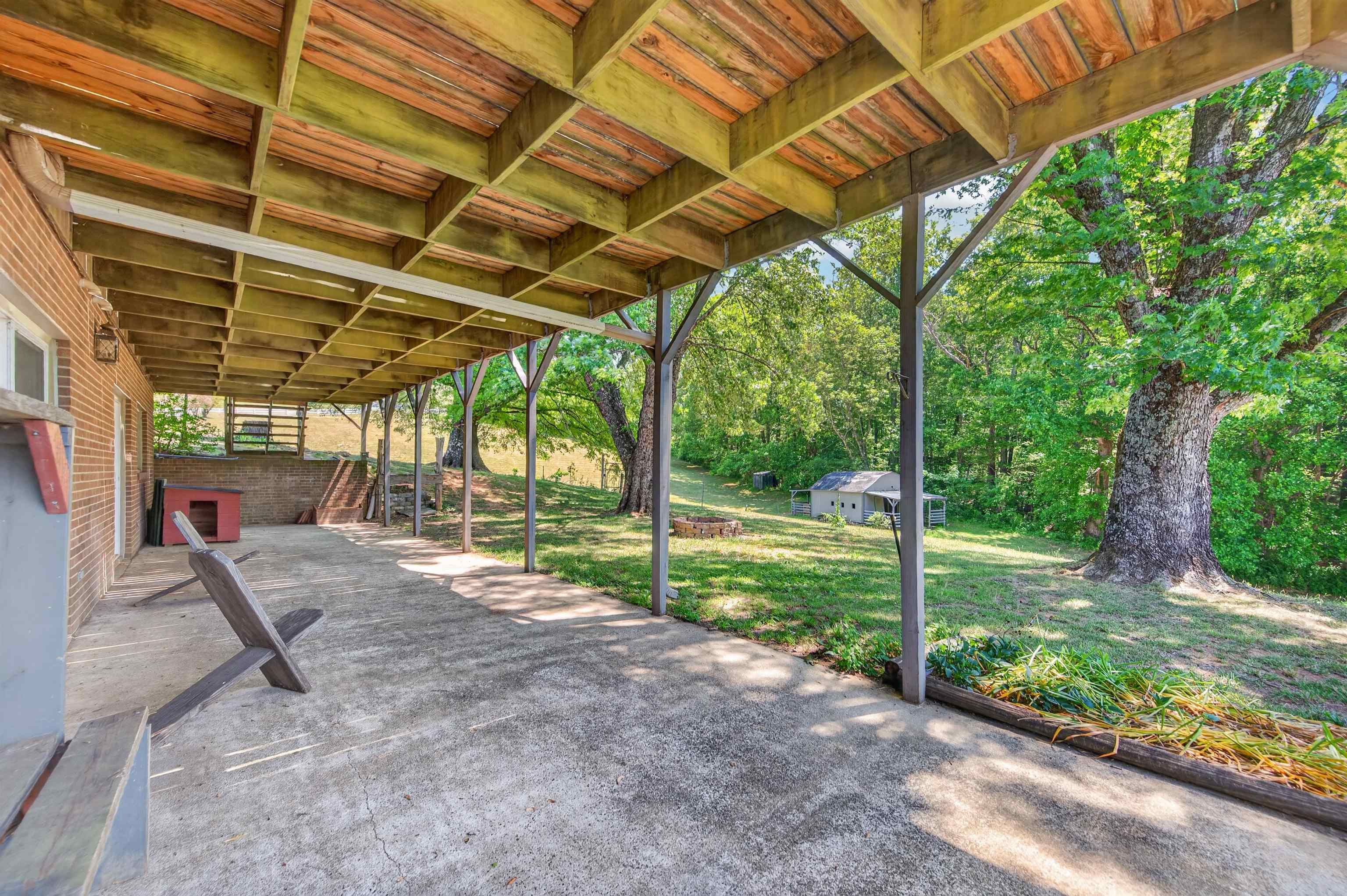 3807 Meadowbrook Road Cana VA 24317