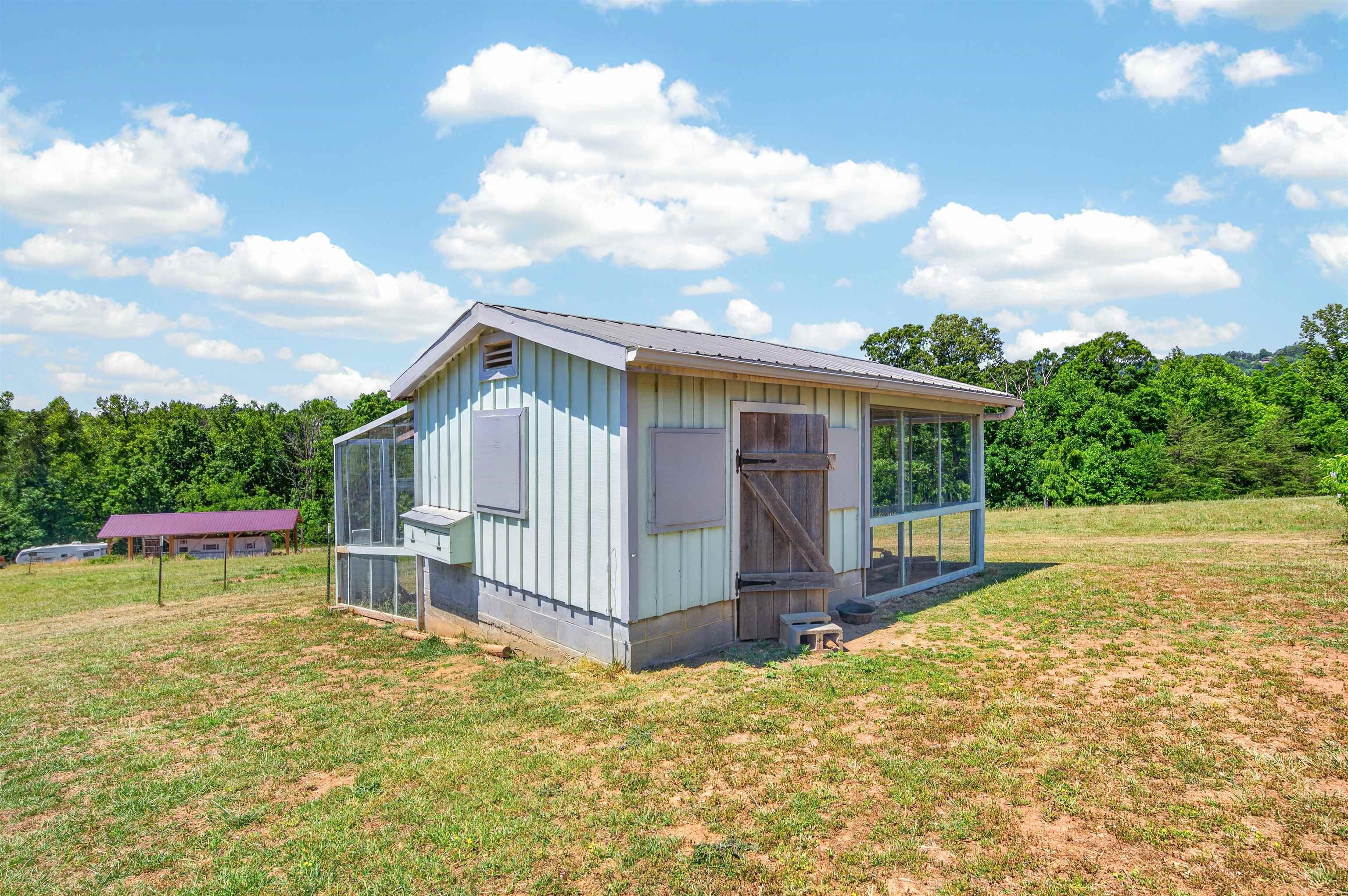 3807 Meadowbrook Road Cana VA 24317