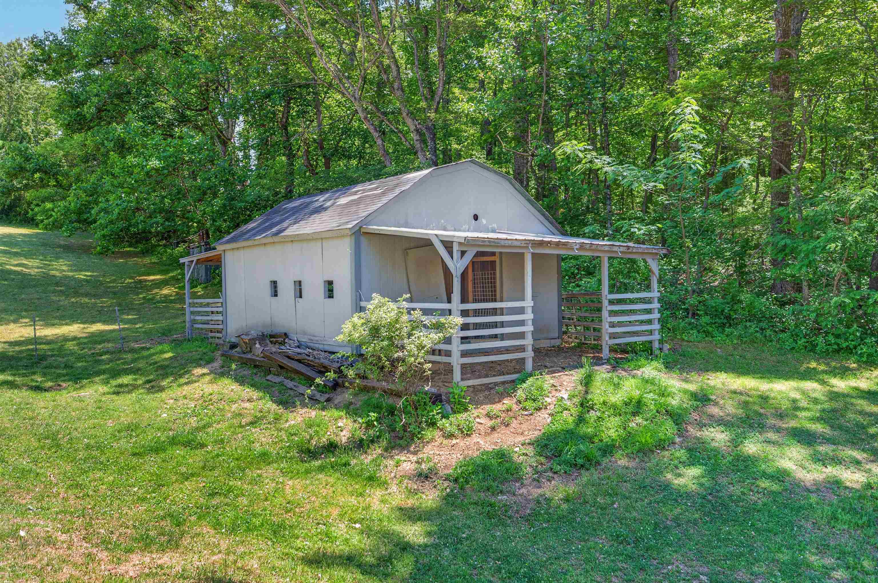 3807 Meadowbrook Road Cana VA 24317