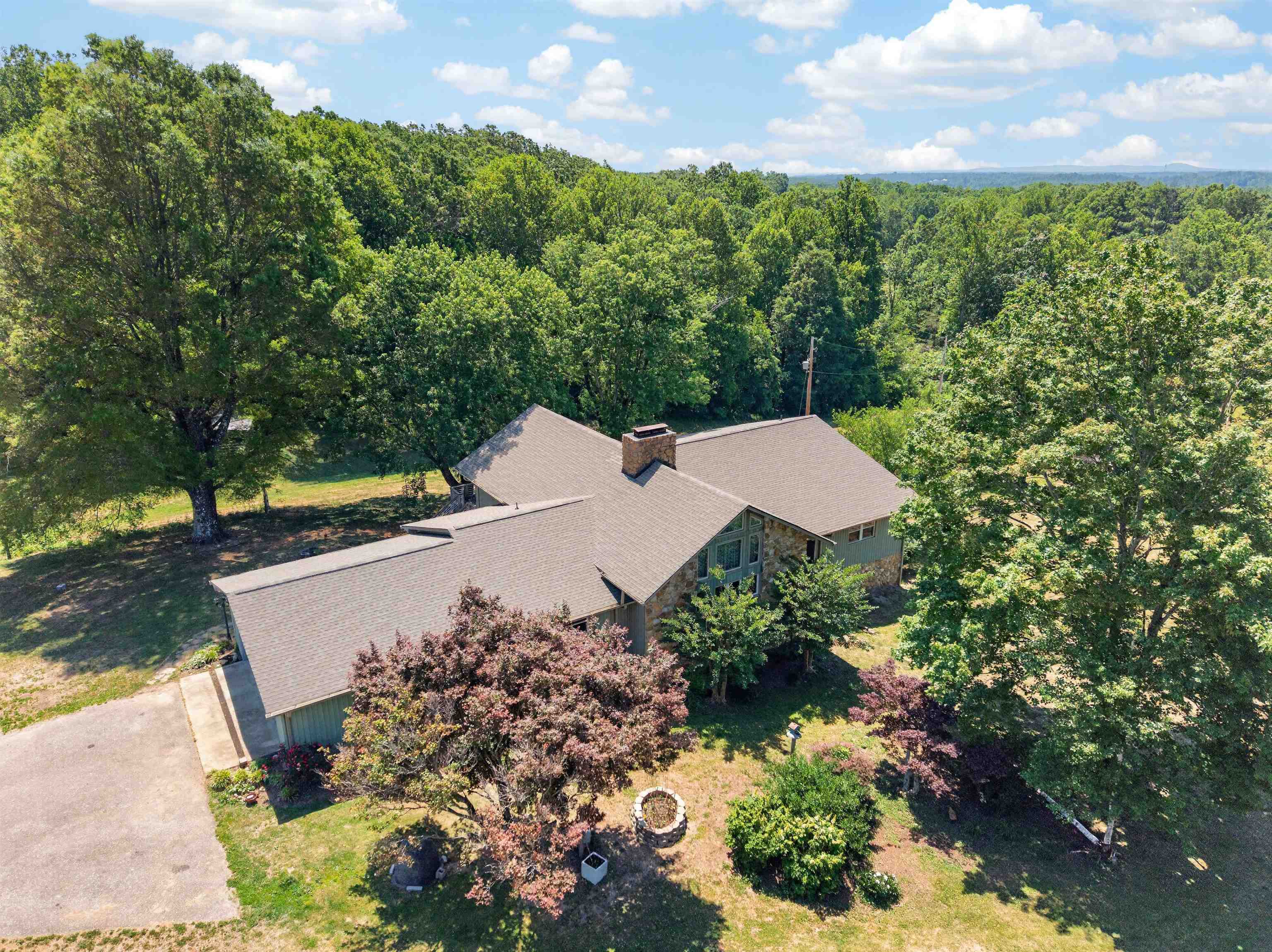 3807 Meadowbrook Road Cana VA 24317