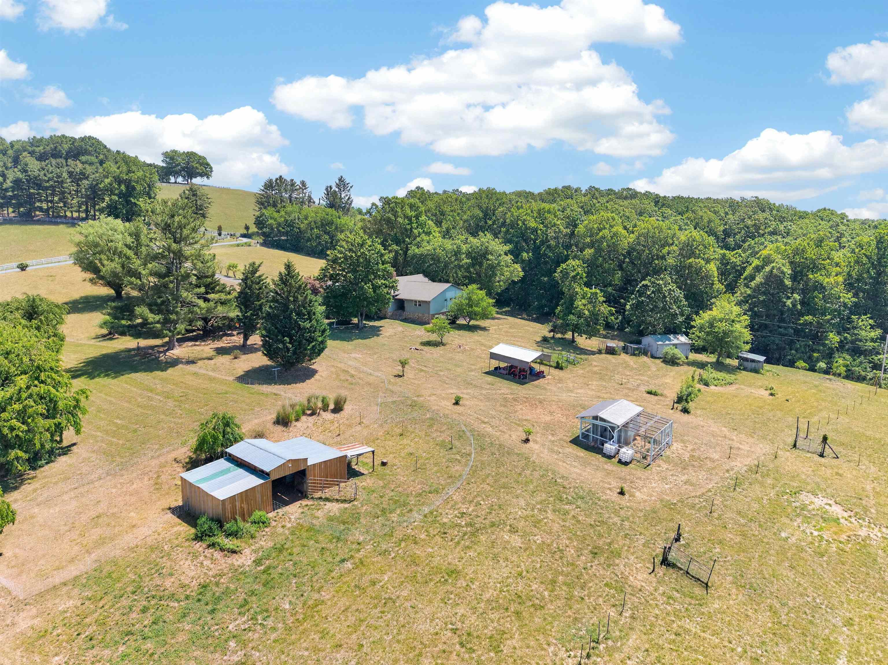 3807 Meadowbrook Road Cana VA 24317