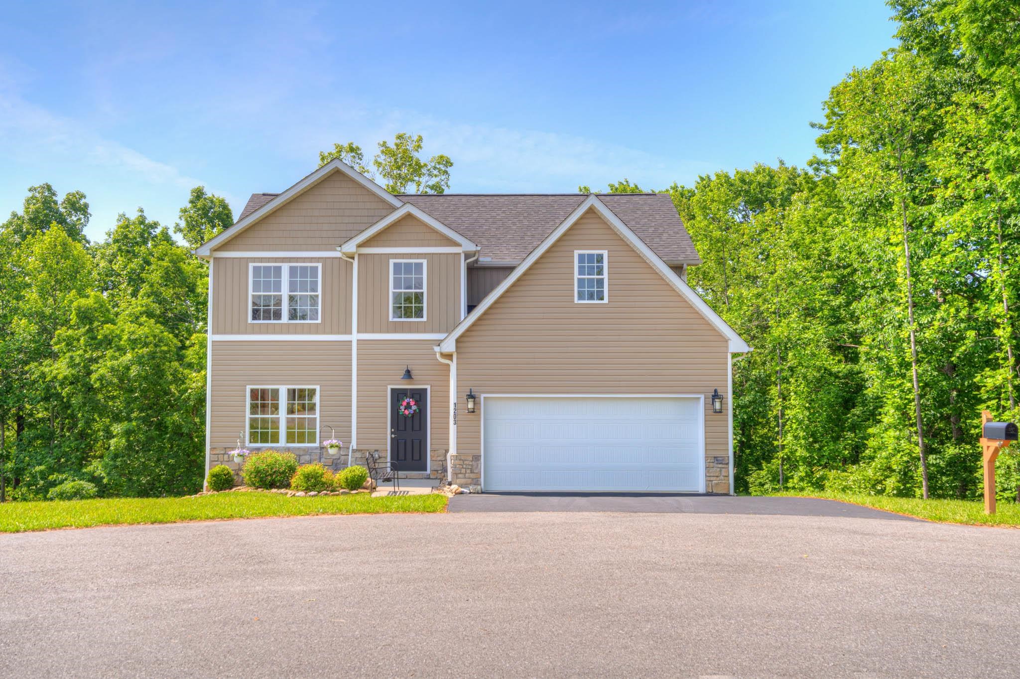 1203 Walnut Ridge Road Christiansburg VA 24073