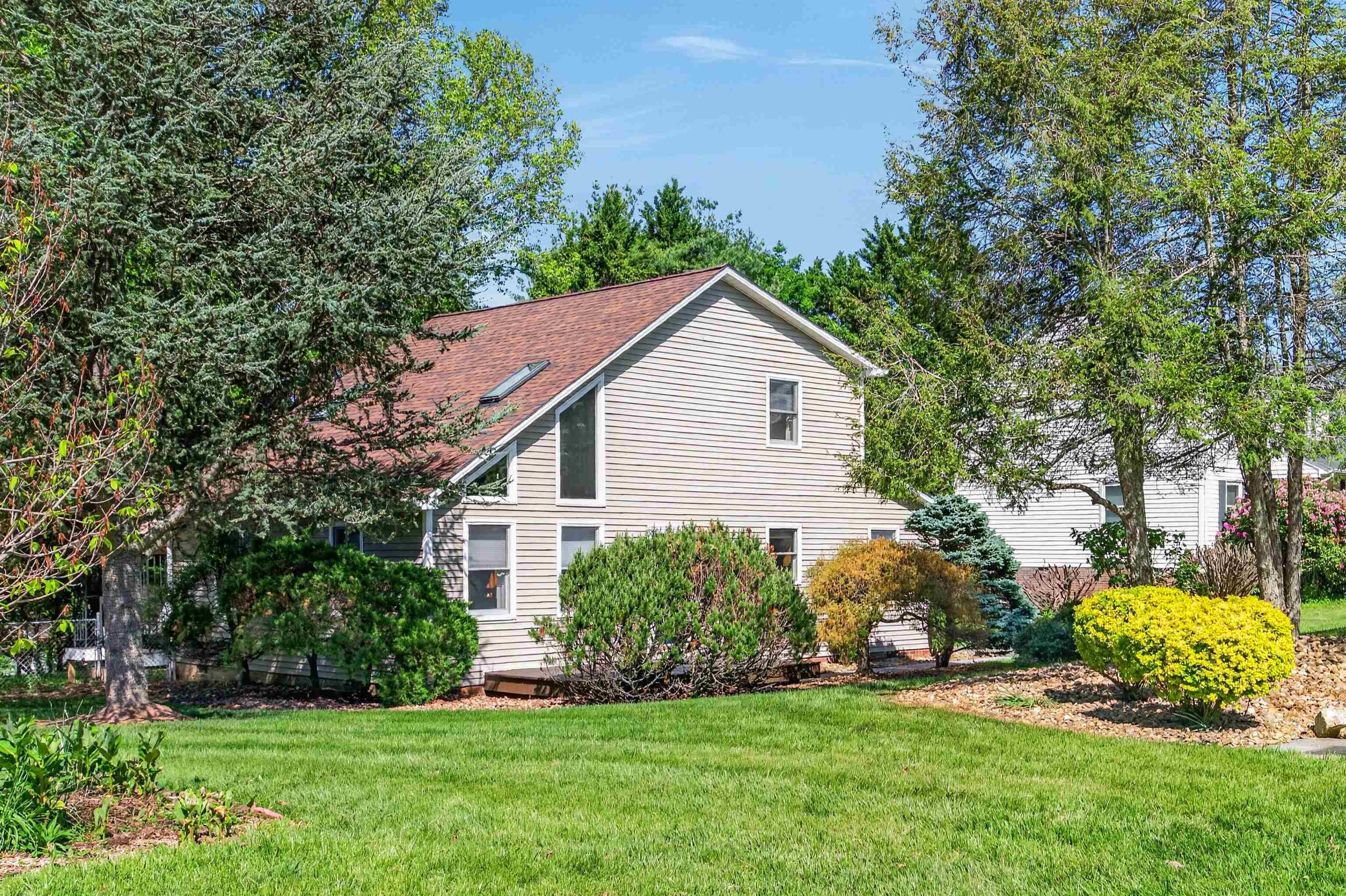 1359 Sandy Circle Blacksburg VA 24060