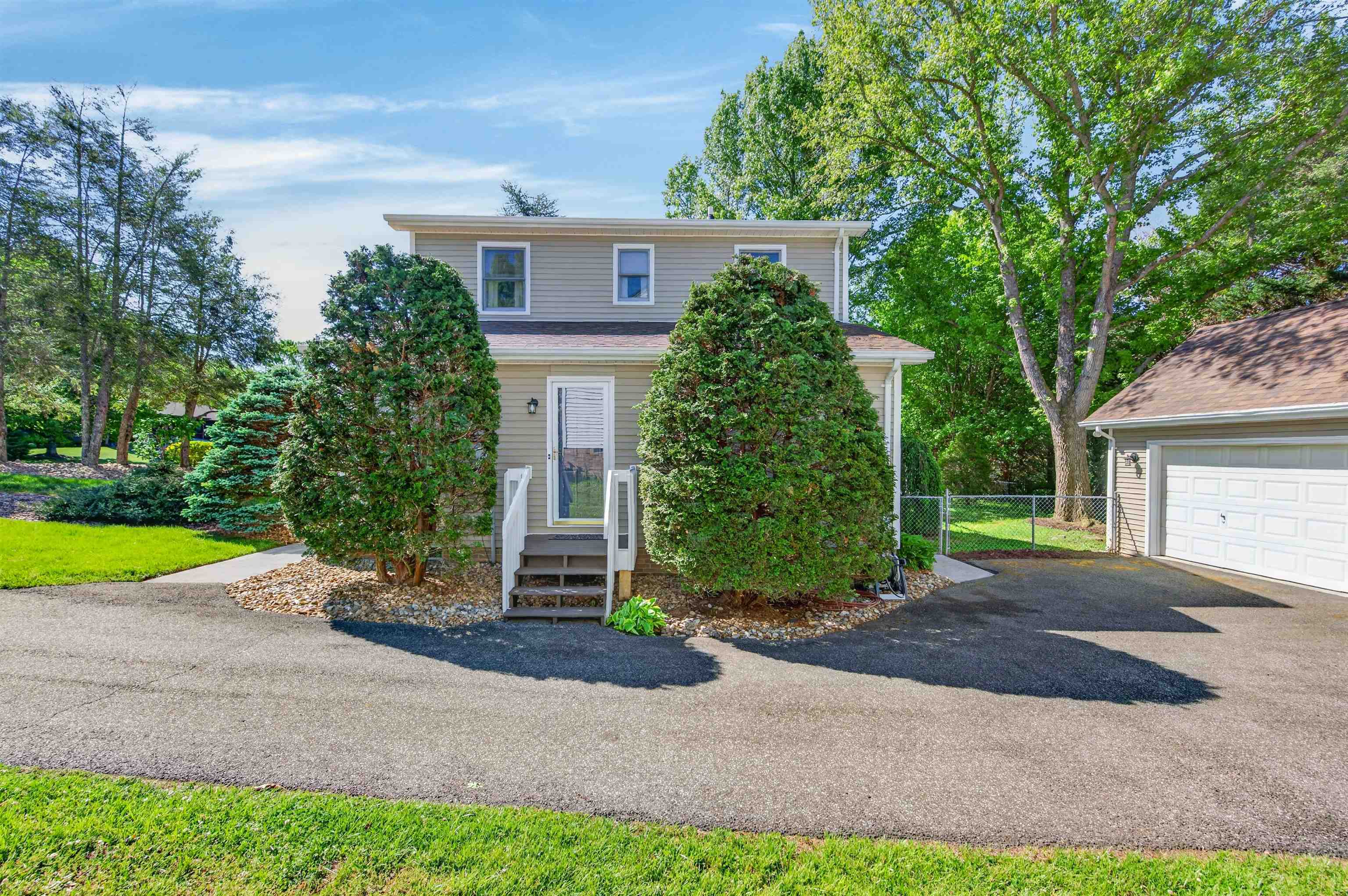 1359 Sandy Circle Blacksburg VA 24060