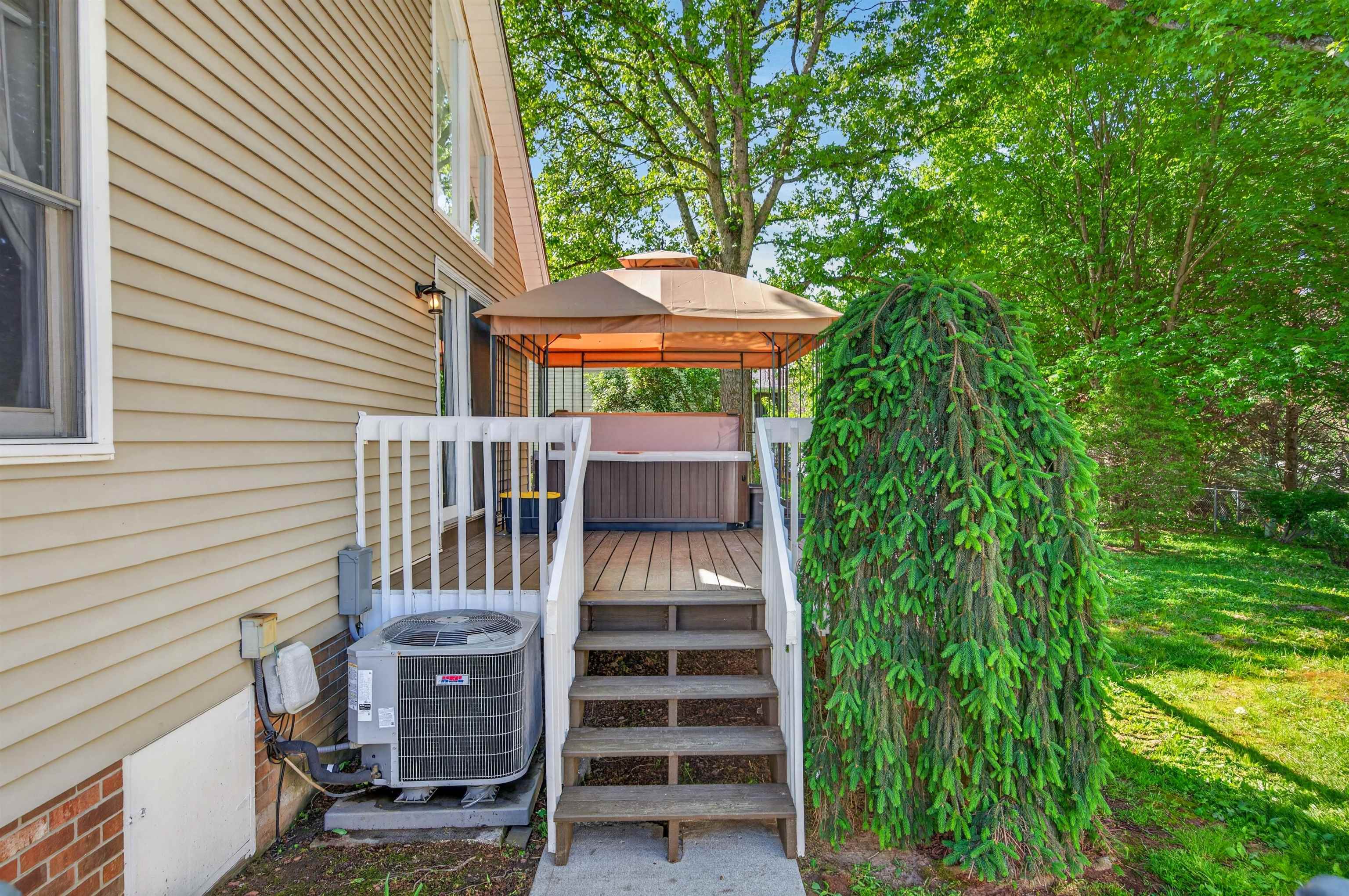 1359 Sandy Circle Blacksburg VA 24060