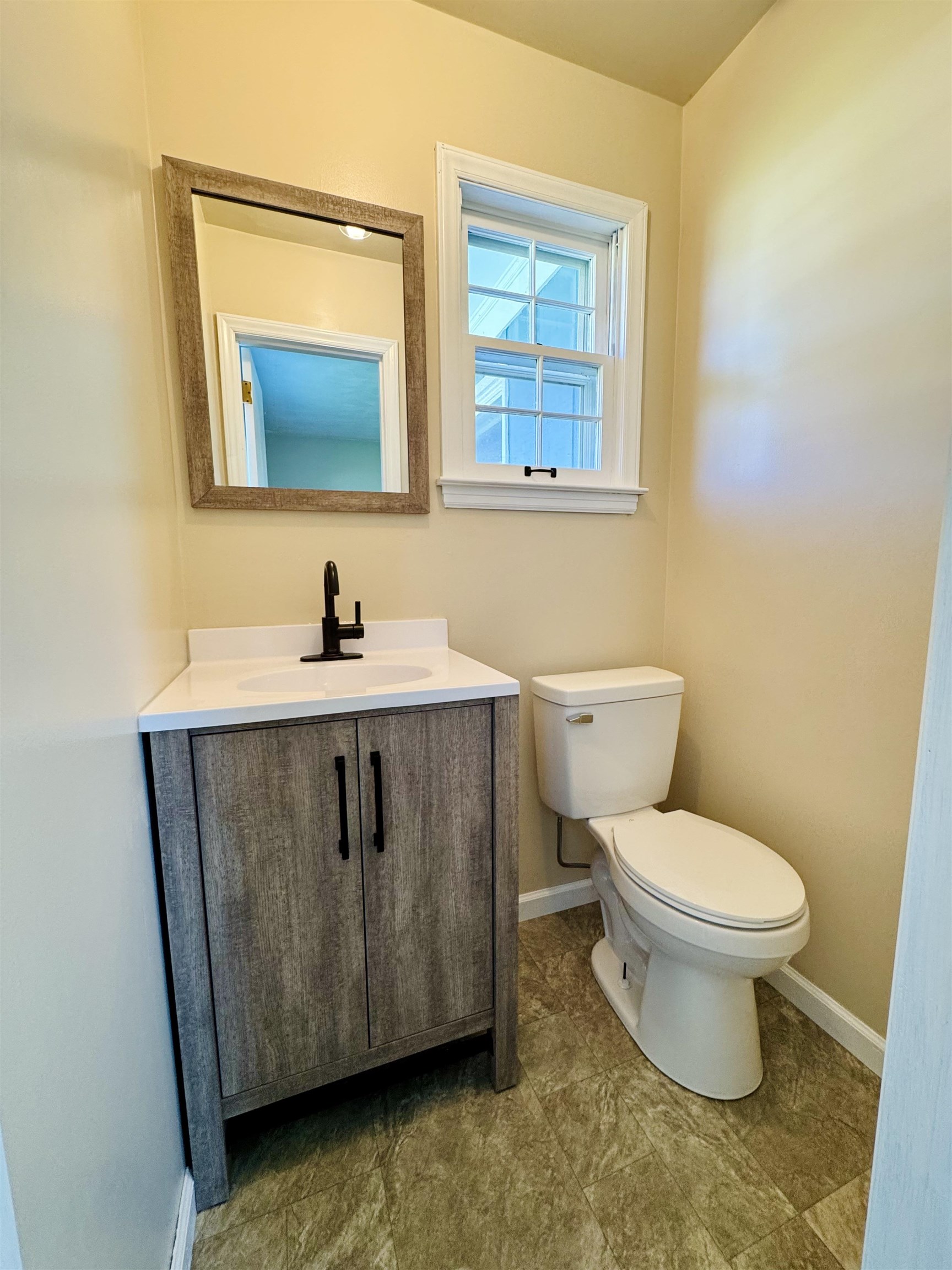 5422 Aldrin Street Dublin VA 24084