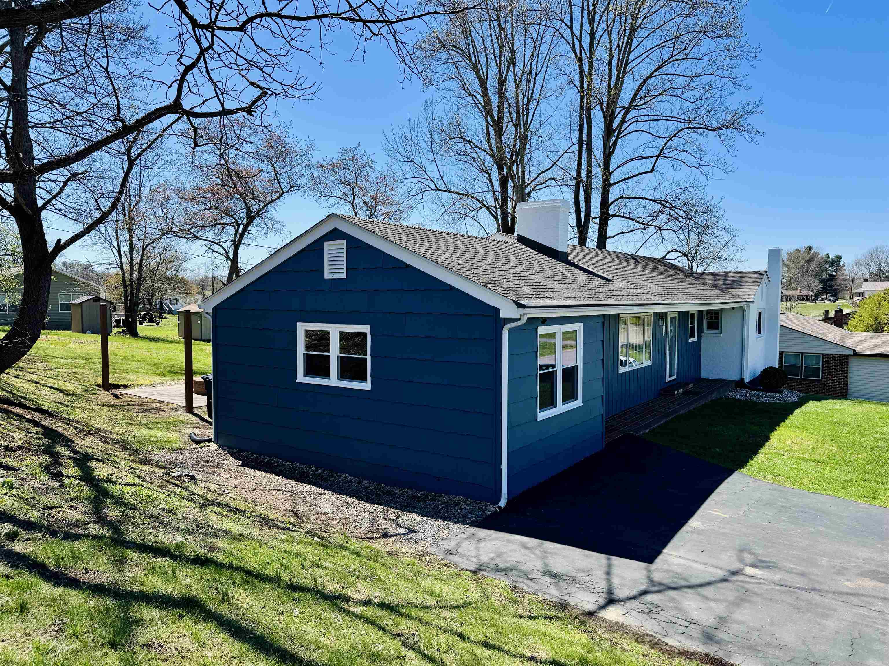 5422 Aldrin Street Dublin VA 24084