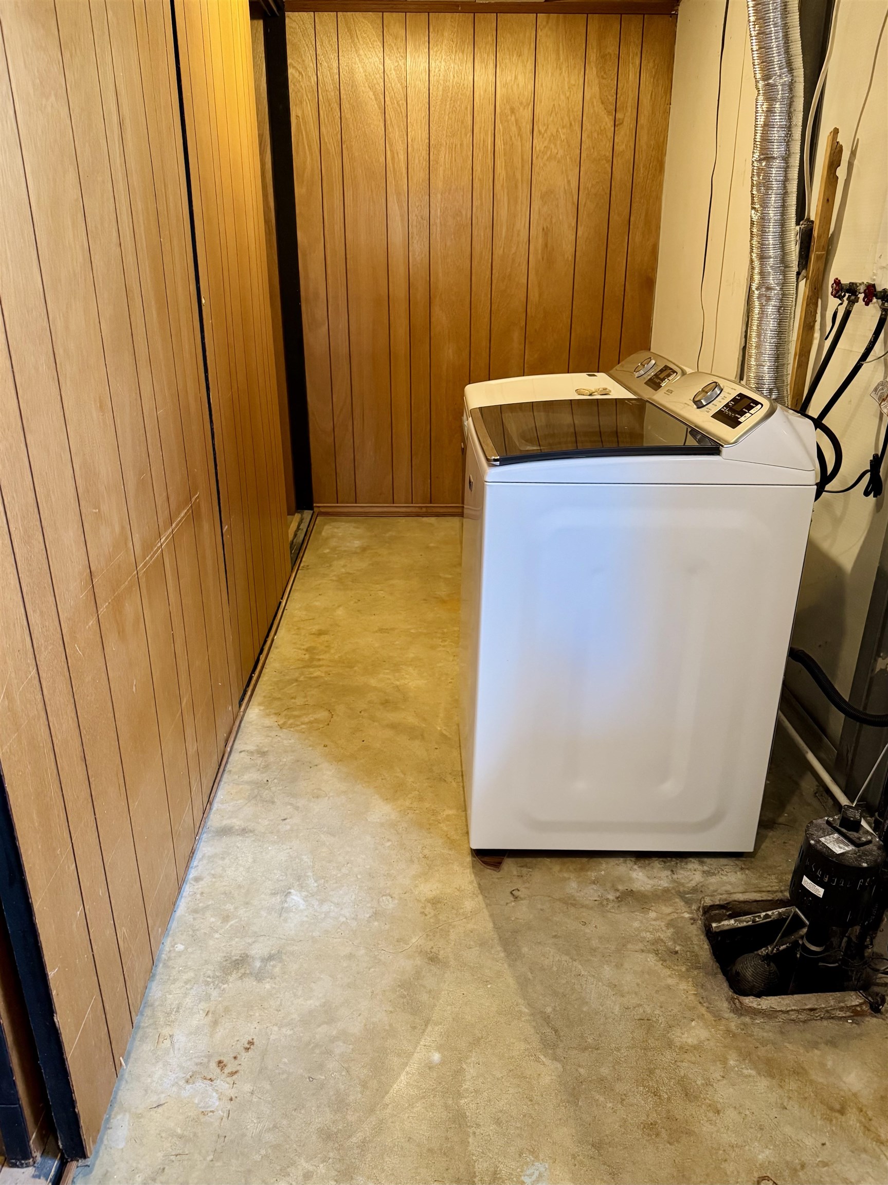 5422 Aldrin Street Dublin VA 24084