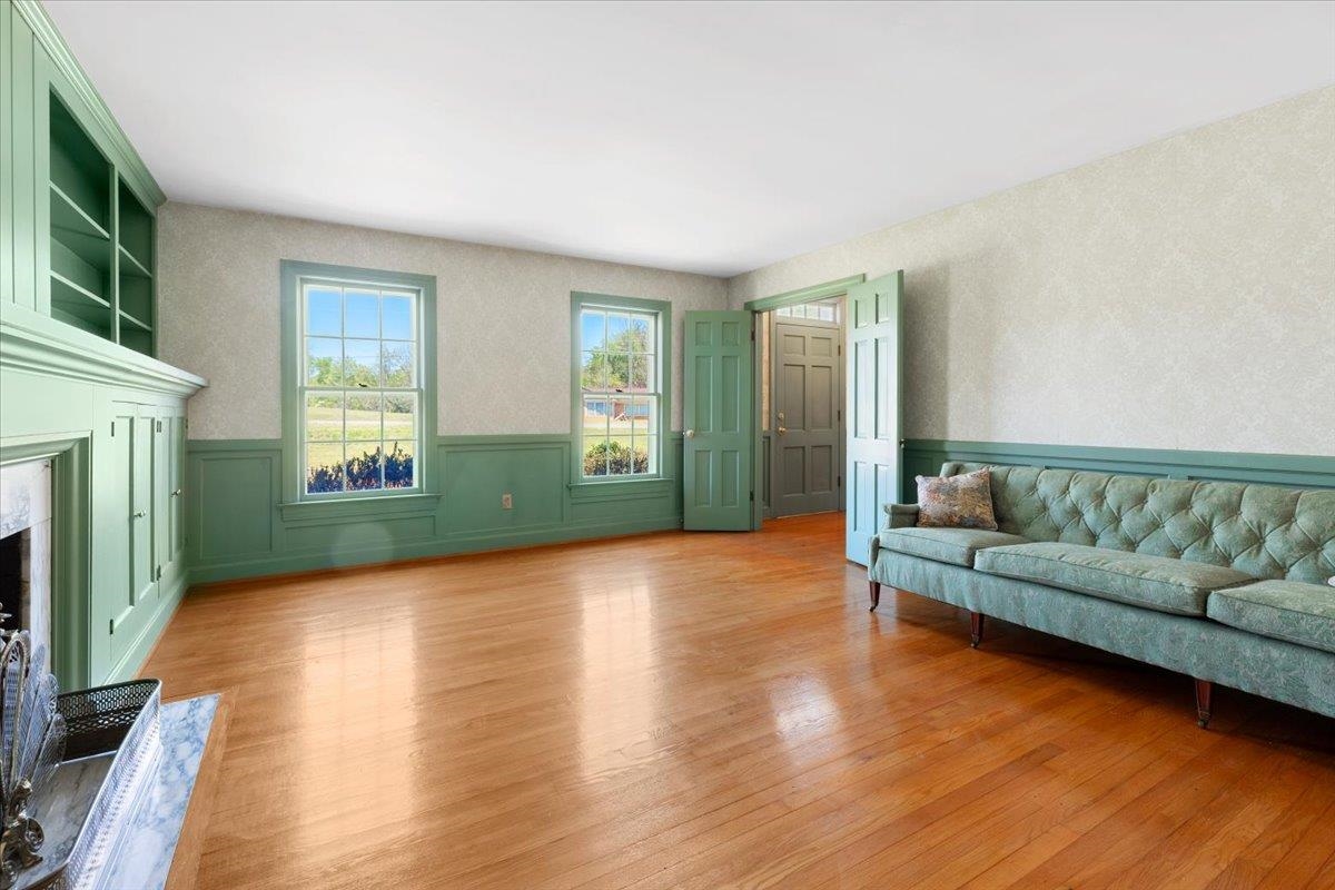 695 Wren Drive Pulaski VA 24301