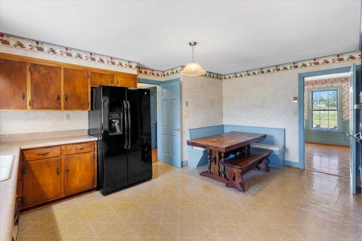 695 Wren Drive Pulaski VA 24301