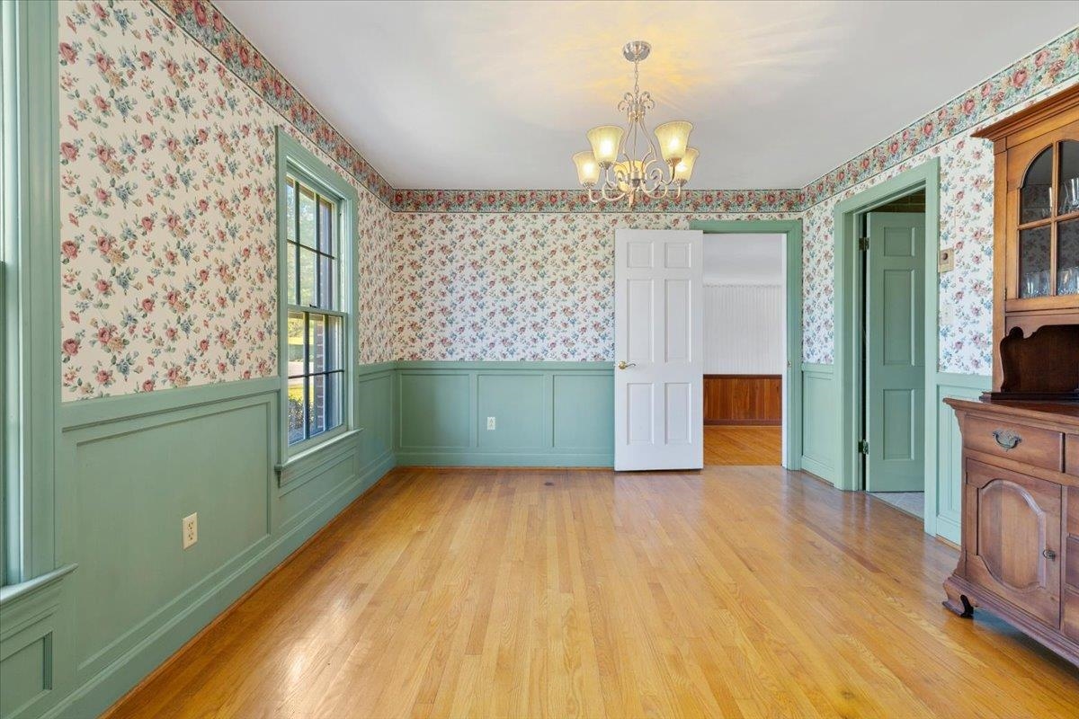 695 Wren Drive Pulaski VA 24301