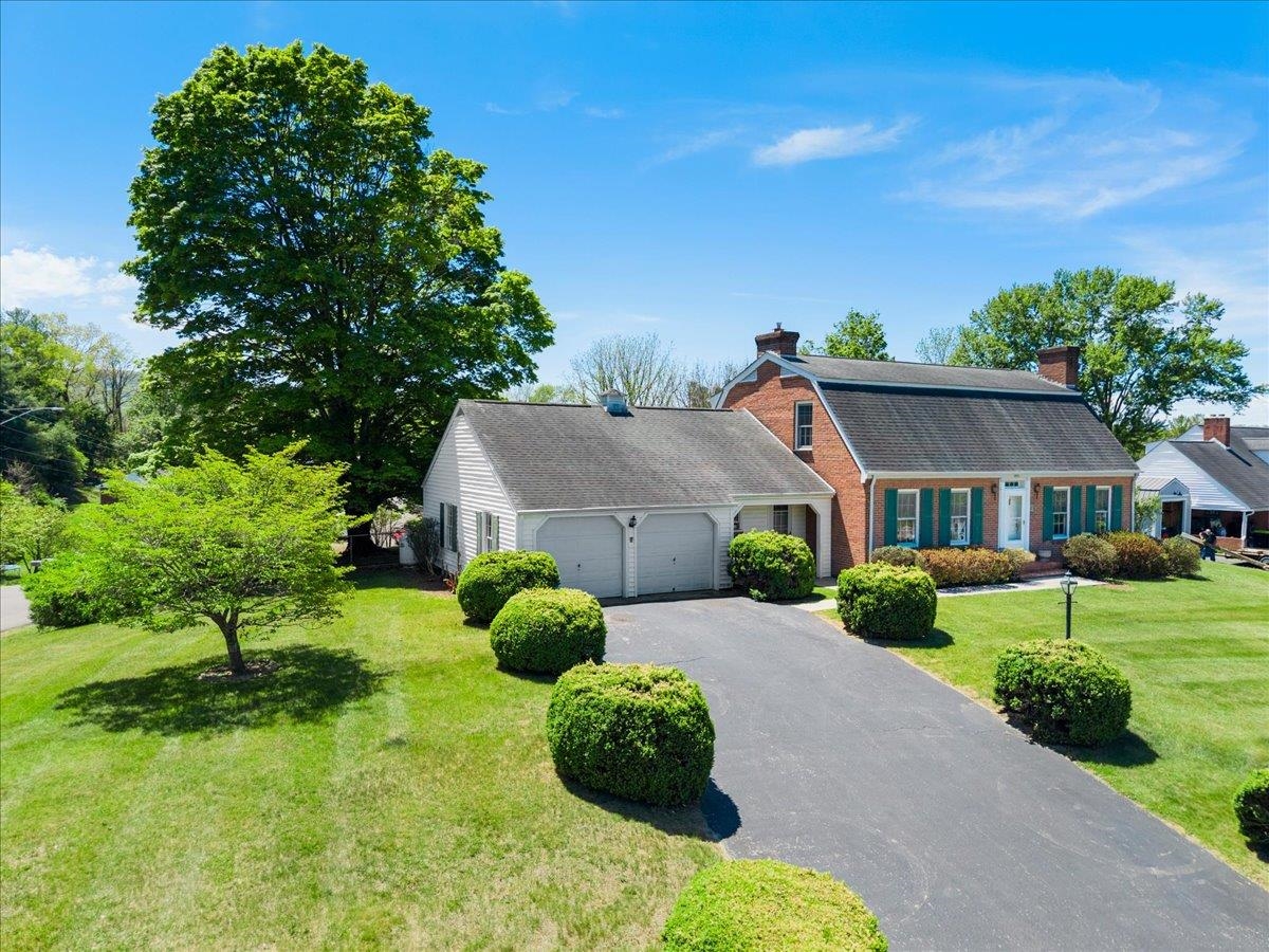 695 Wren Drive Pulaski VA 24301