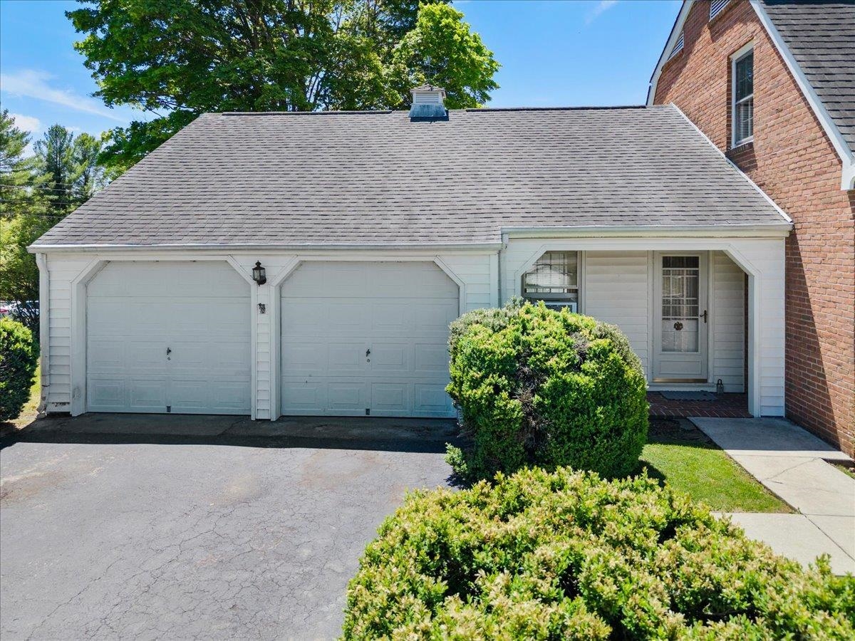 695 Wren Drive Pulaski VA 24301