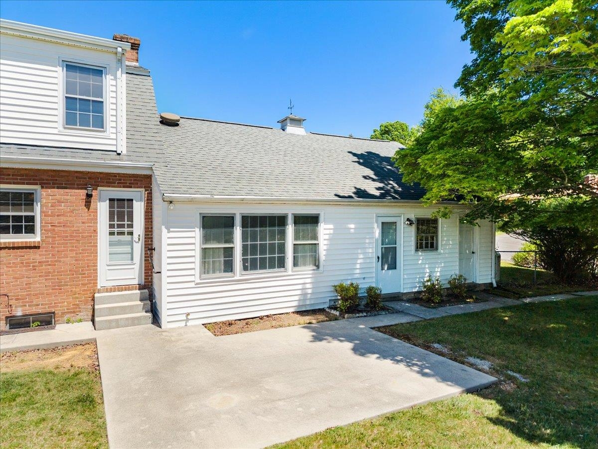 695 Wren Drive Pulaski VA 24301