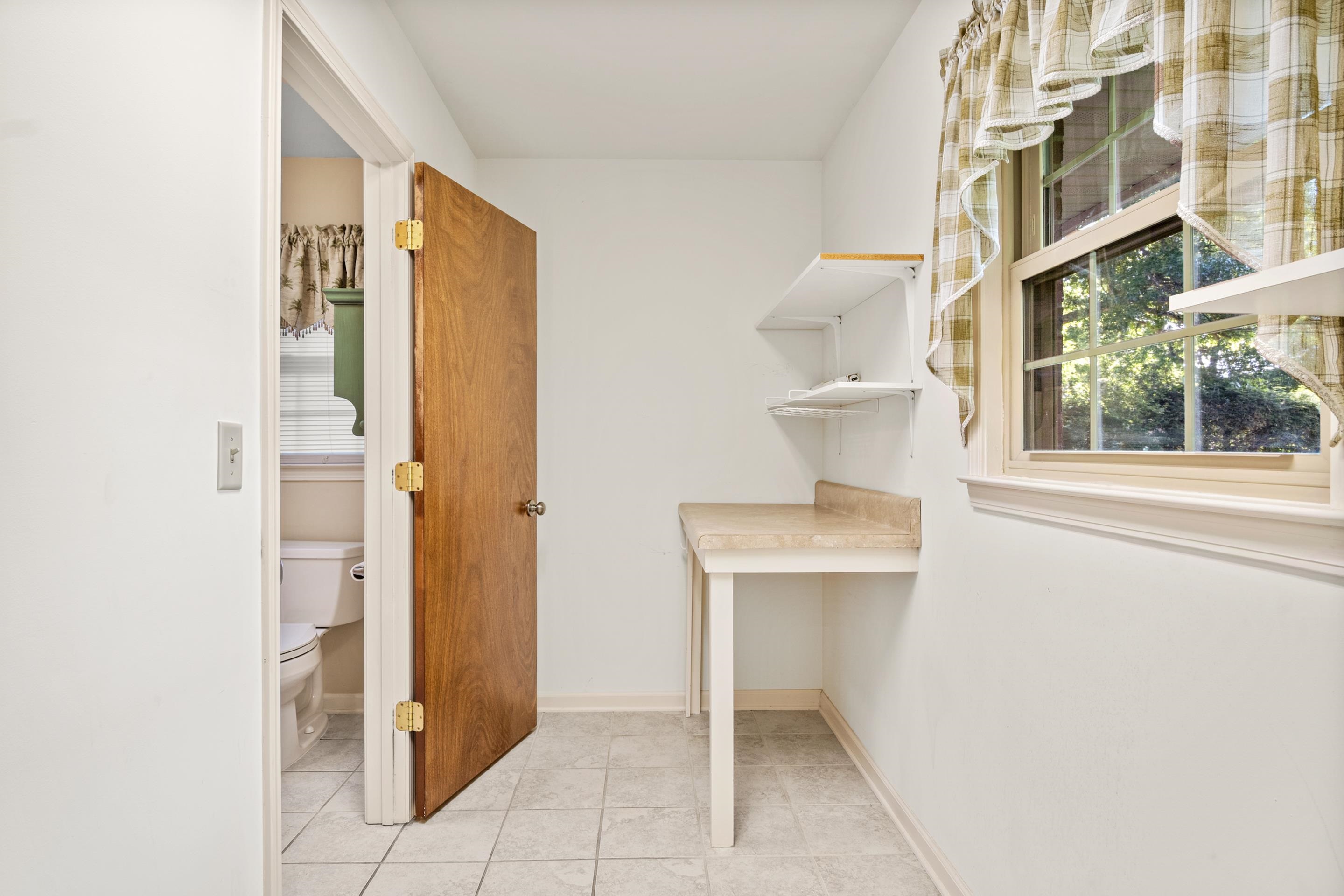 104 Arnold Avenue Radford VA 24141