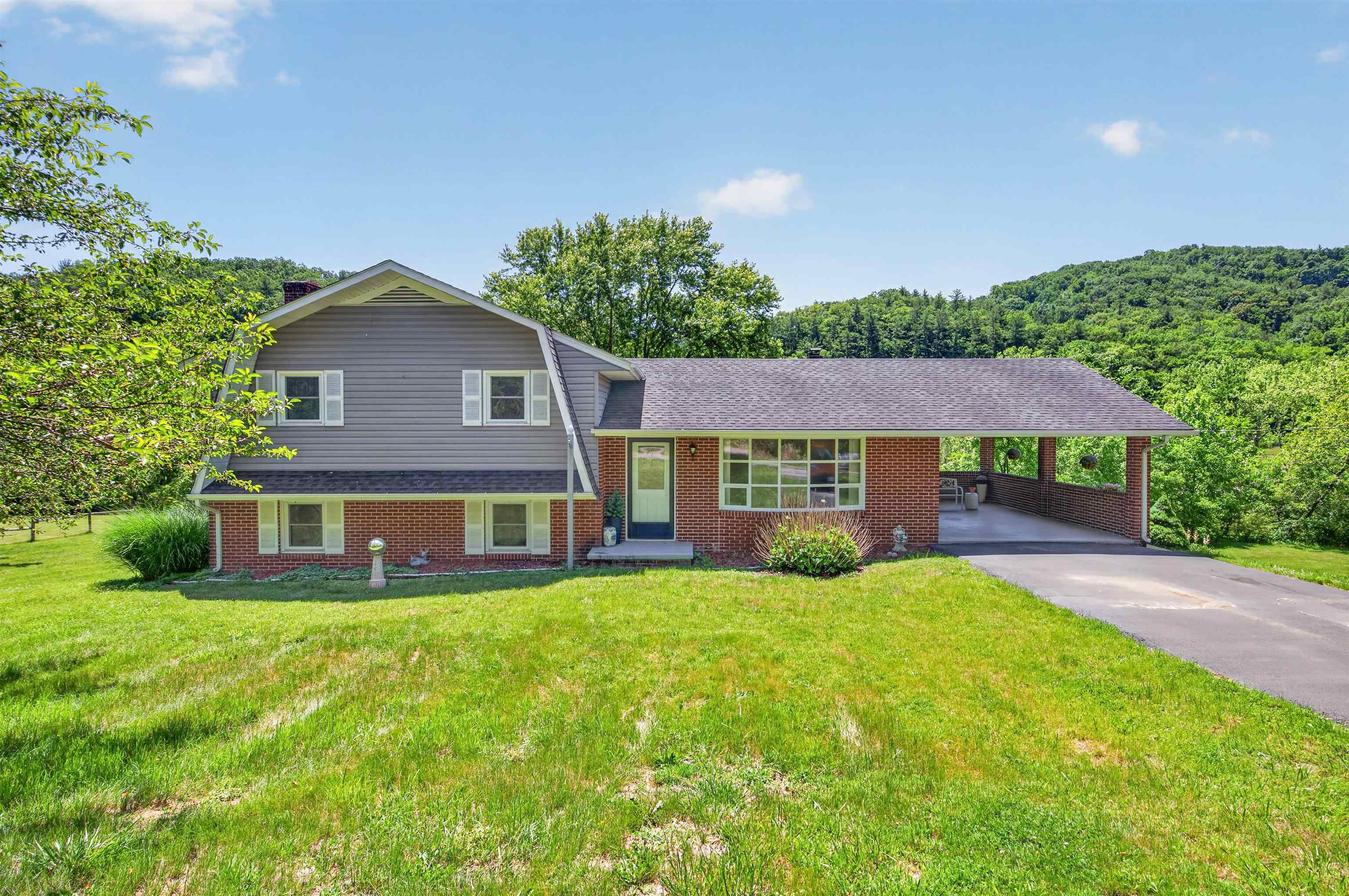 Christiansburg VA, 1761 North Fork Road