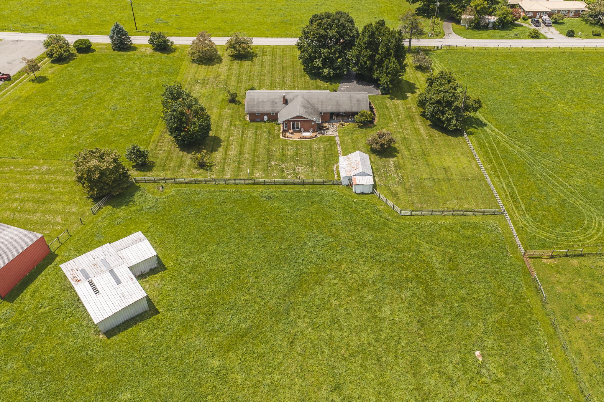 447 Long Level Road Floyd VA 24091