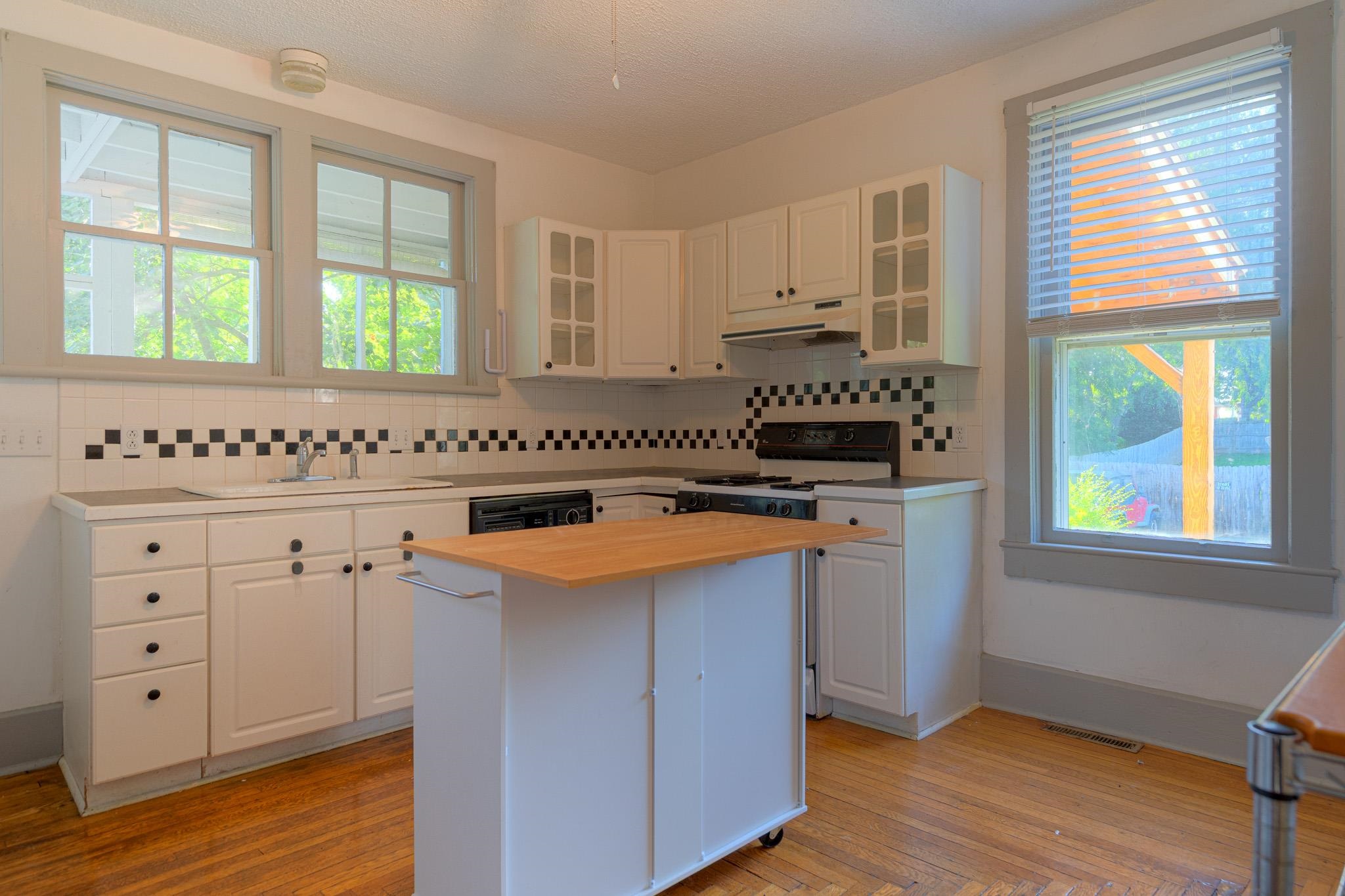 402 Randolph Street Radford VA 24141