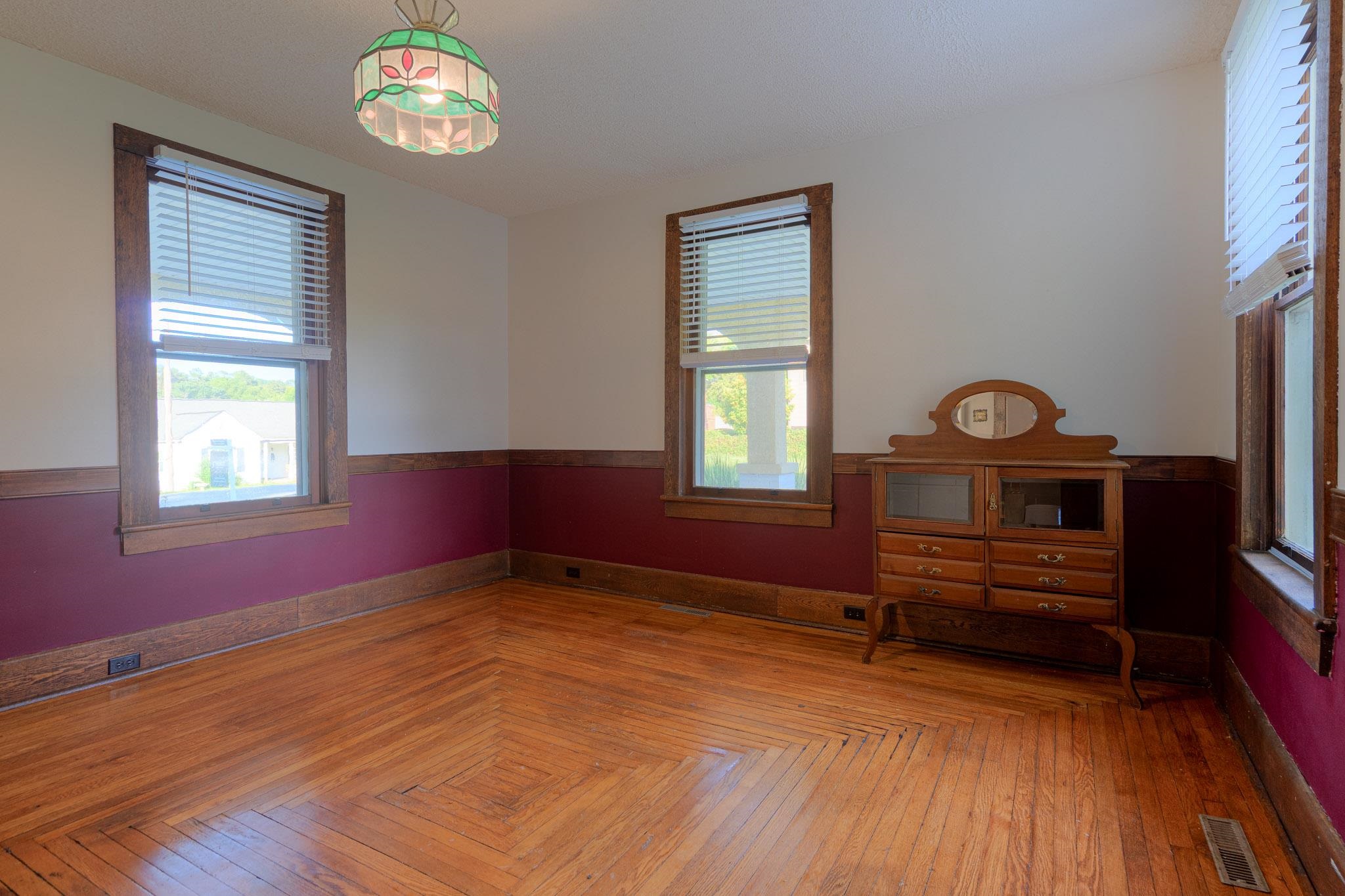 402 Randolph Street Radford VA 24141