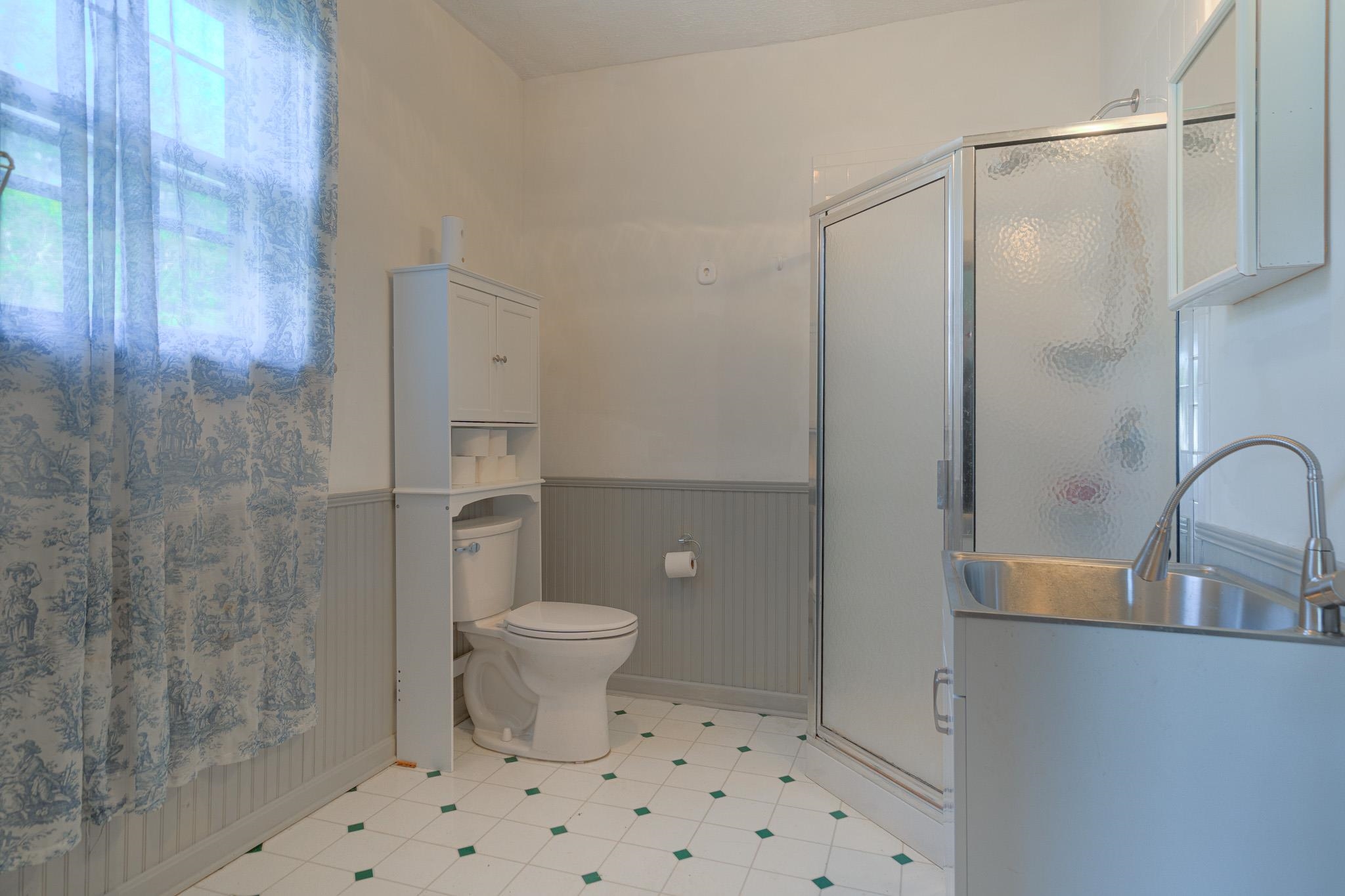 402 Randolph Street Radford VA 24141