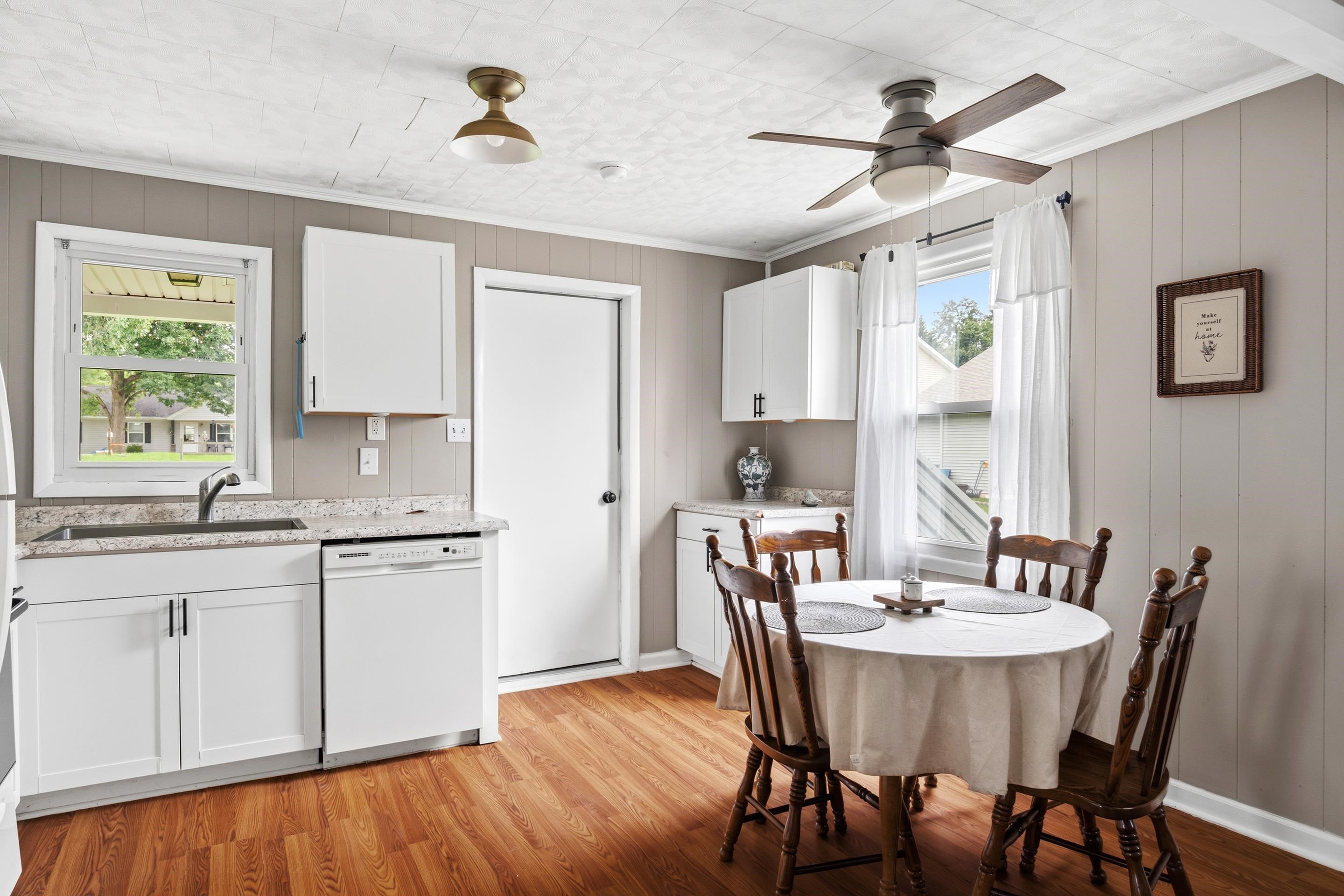 813 Thirteenth Street Radford VA 24141