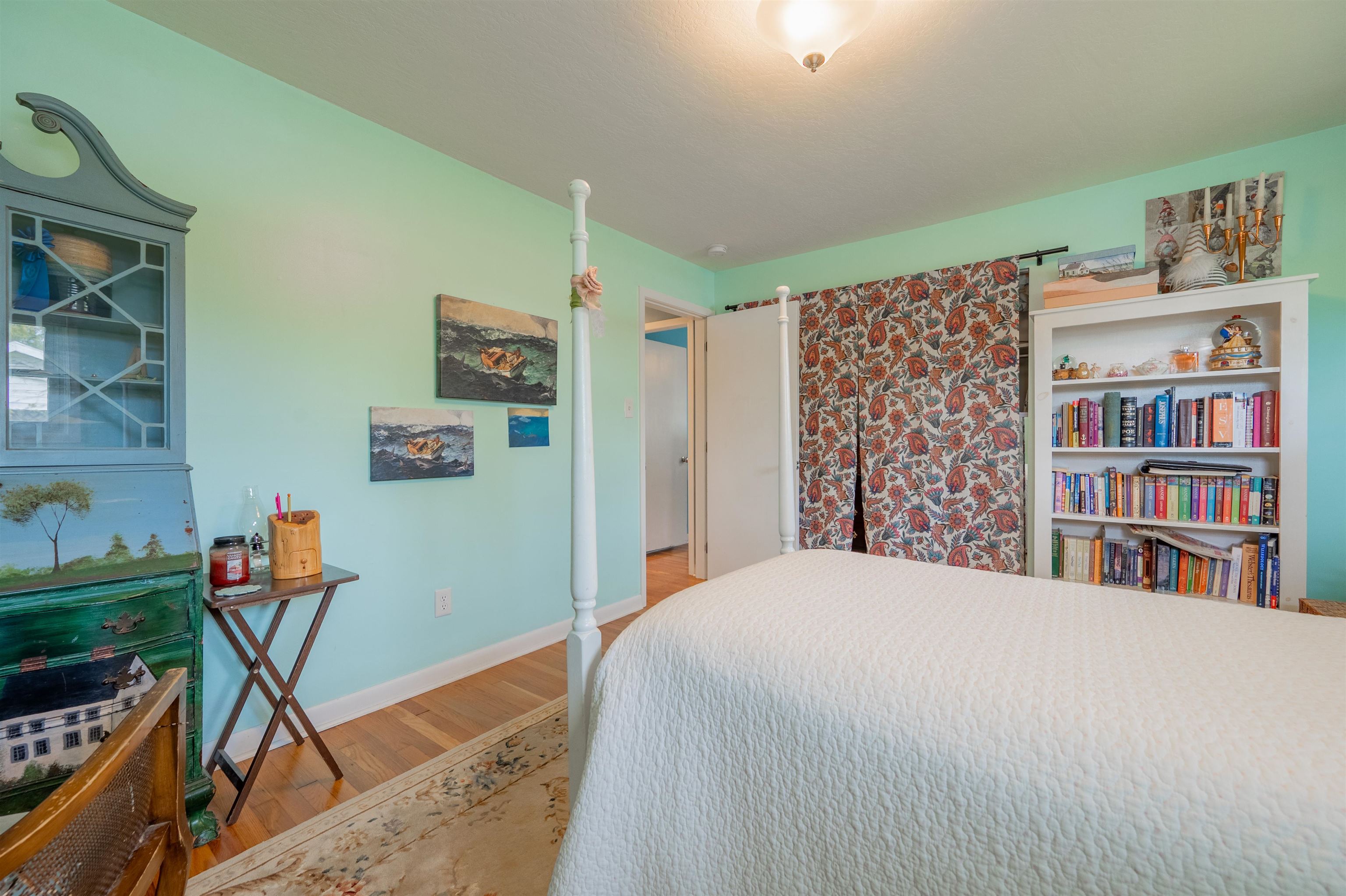 913 Locust Drive Pearisburg VA 24134