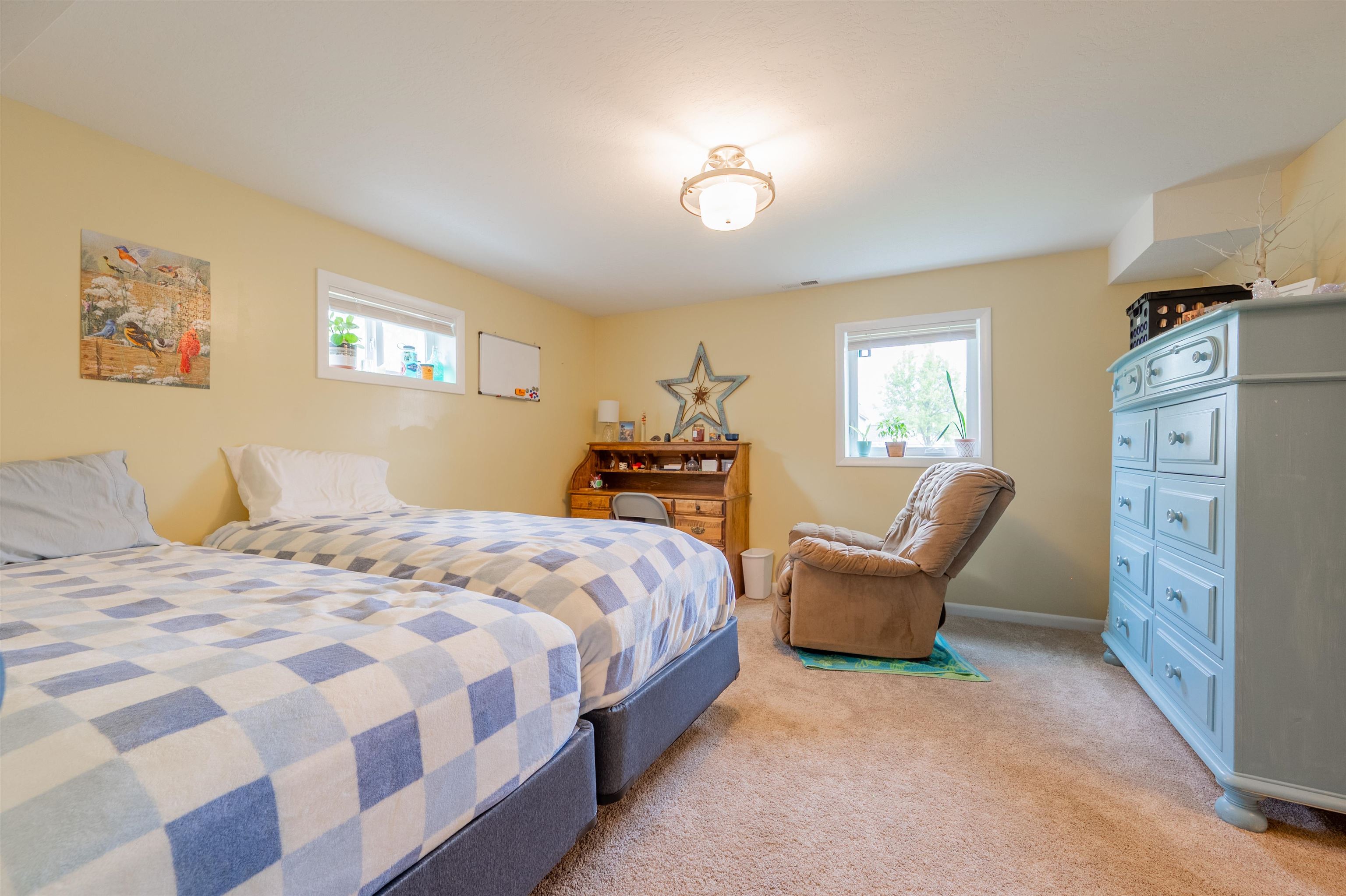 913 Locust Drive Pearisburg VA 24134