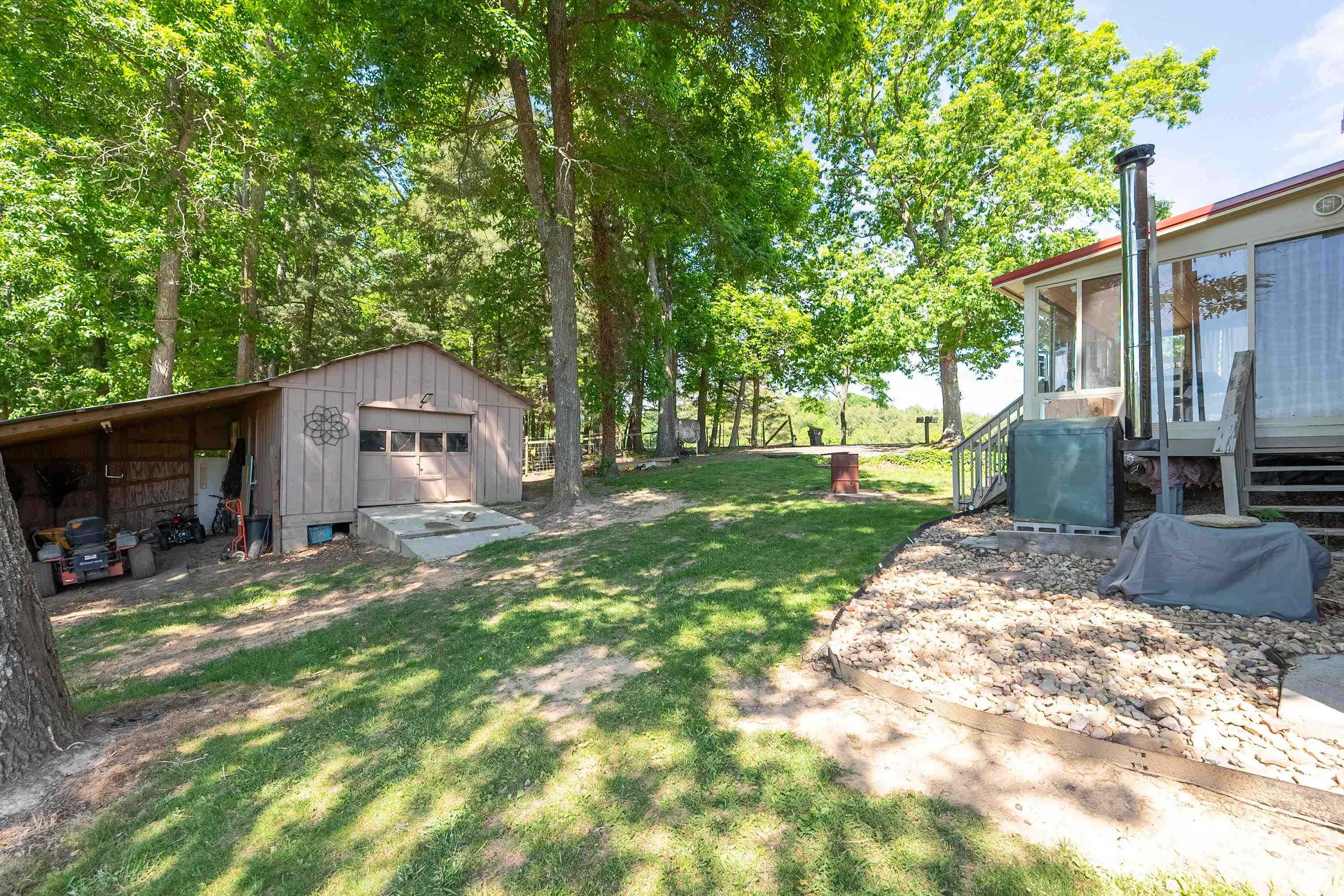1865 Oak Grove Road Woodlawn VA 24381