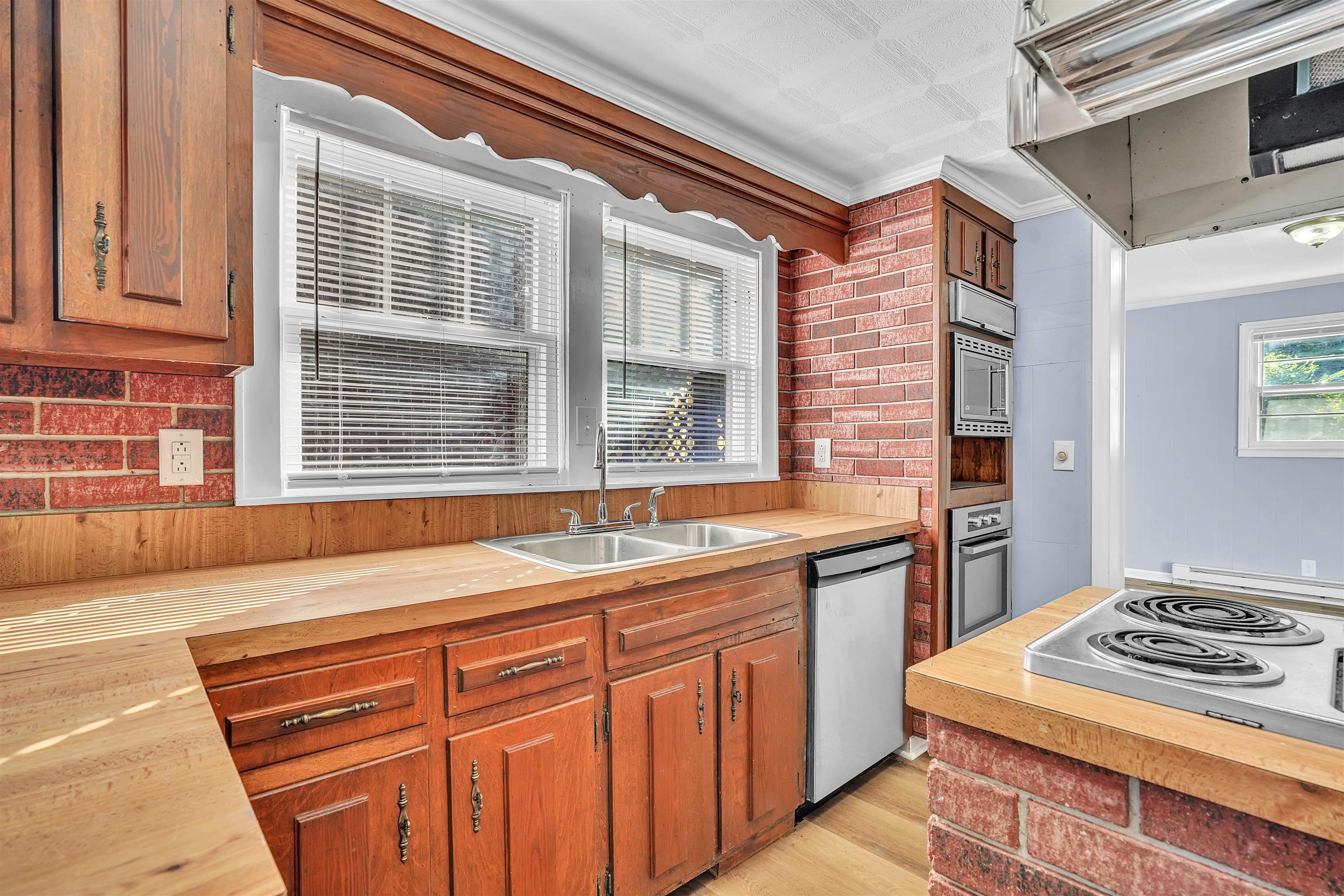 410 Draper Avenue Pulaski VA 24301