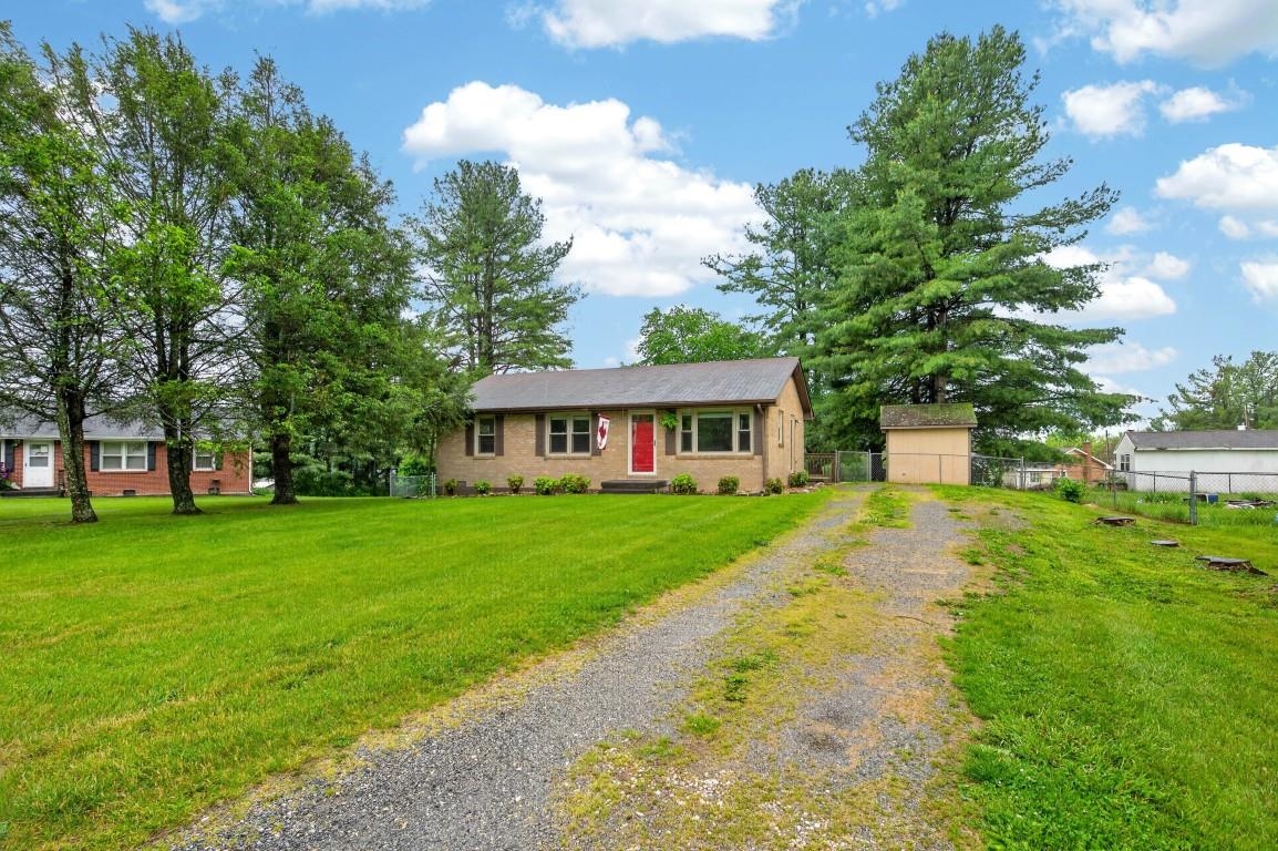 6063 Hillcrest Place Dublin VA 24084