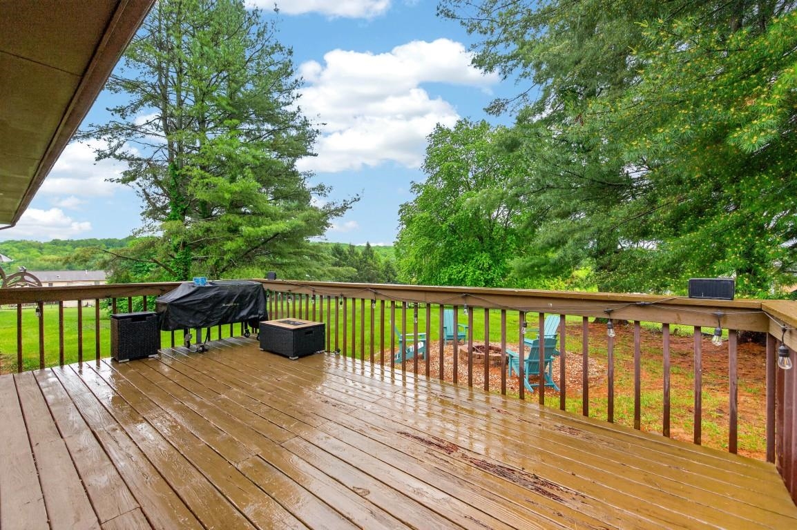 6063 Hillcrest Place Dublin VA 24084