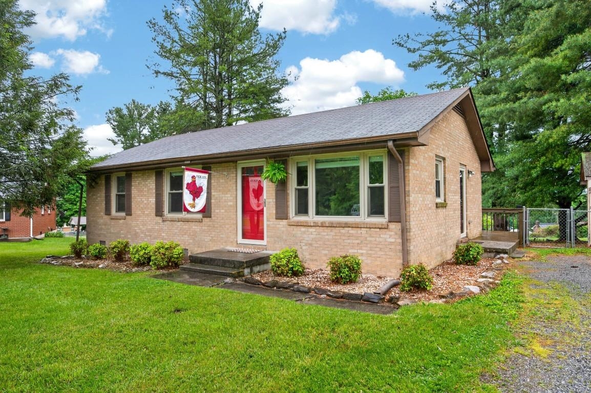 6063 Hillcrest Place Dublin VA 24084