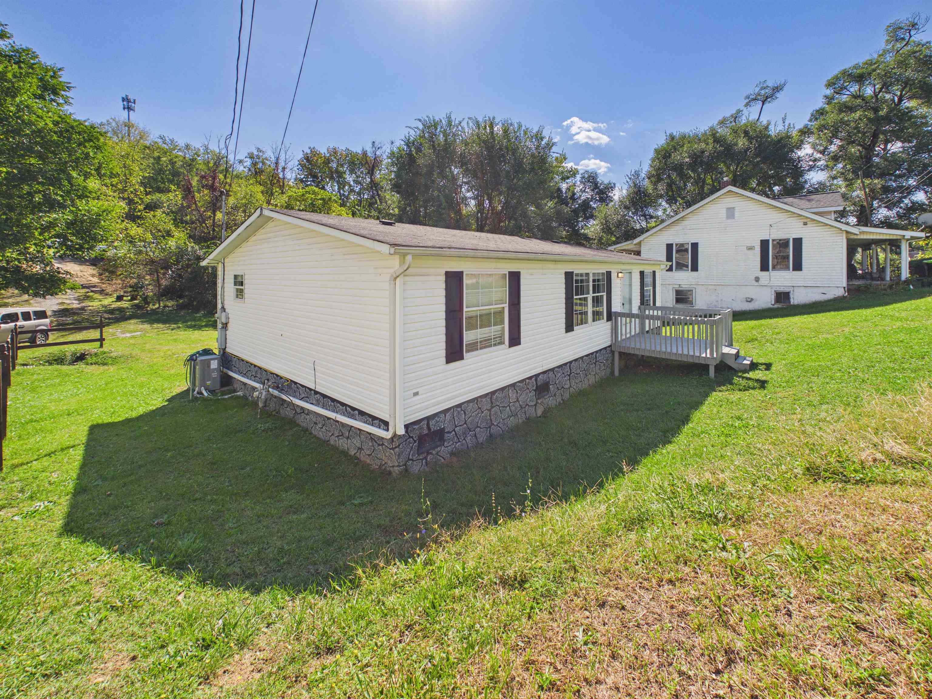 604 Newbern Road Pulaski VA 24301