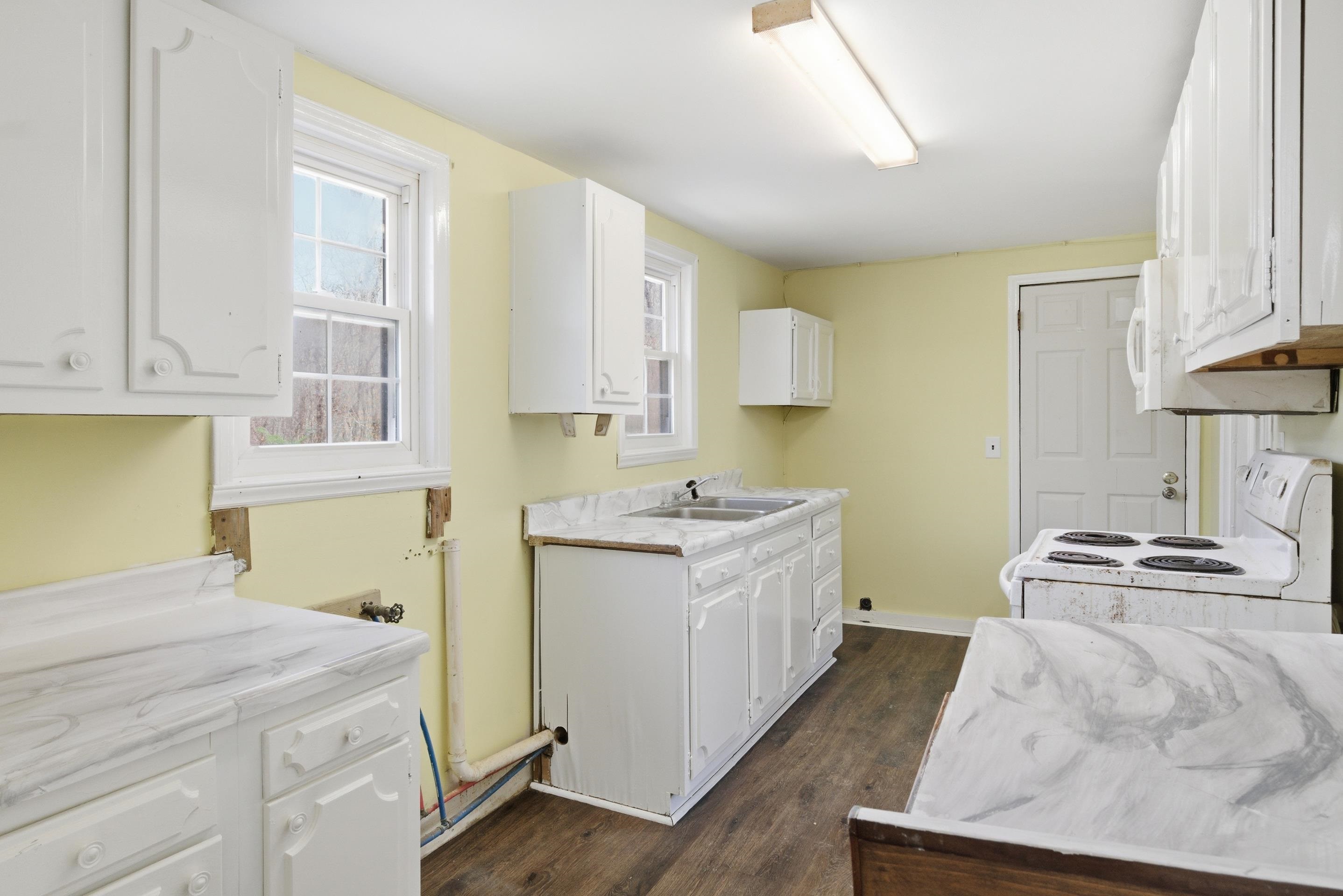 154 Cement Drive Galax VA 24333