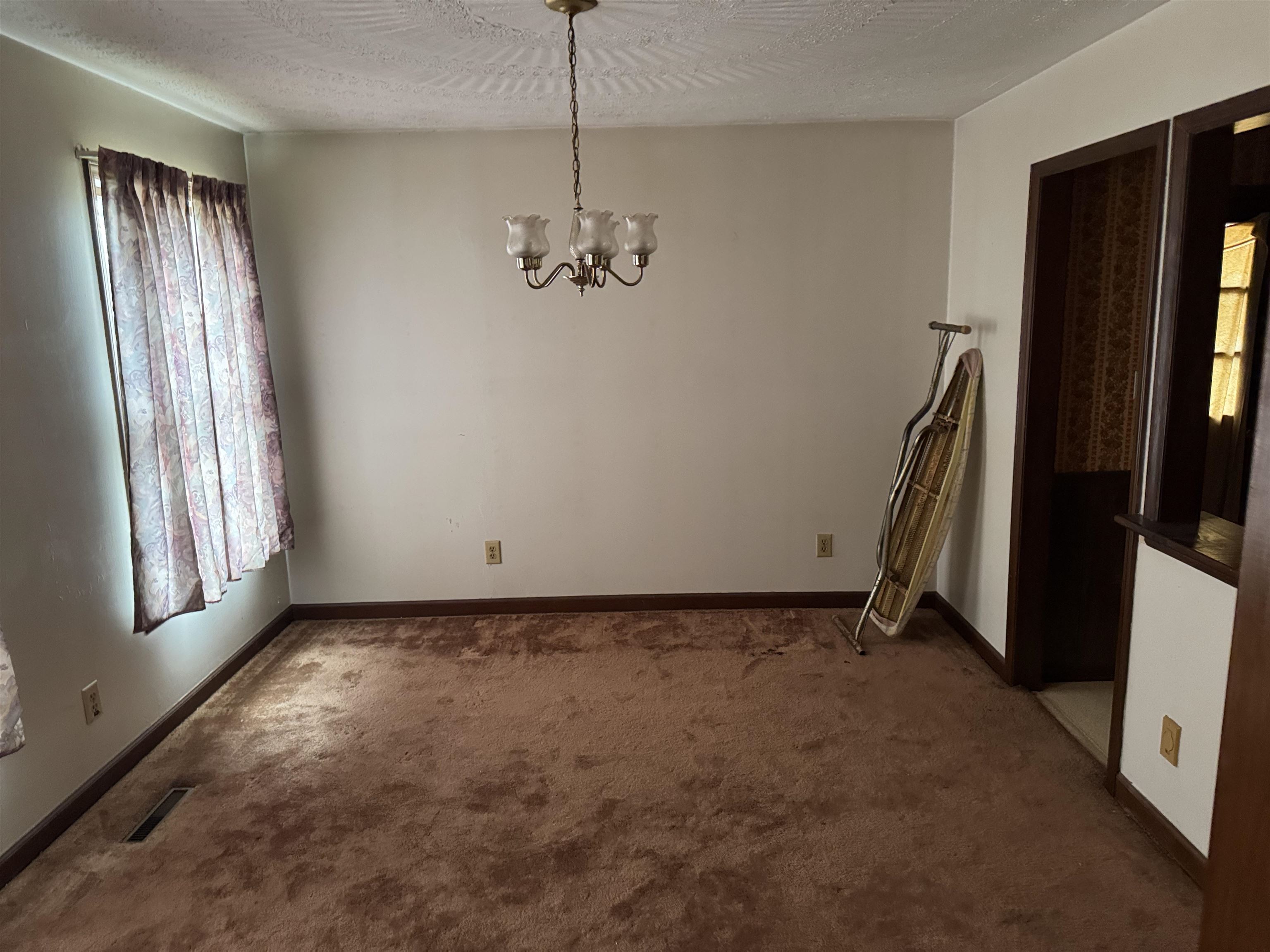 5341 Robinson Tract Road Pulaski VA 24301