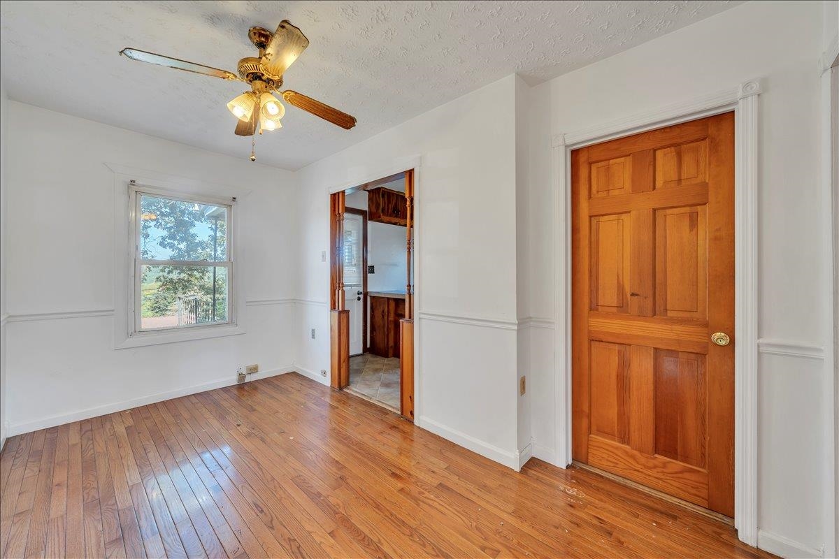 1517 5th Street Radford VA 24141