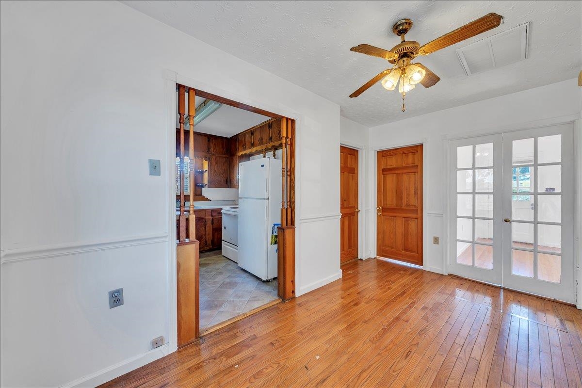 1517 5th Street Radford VA 24141